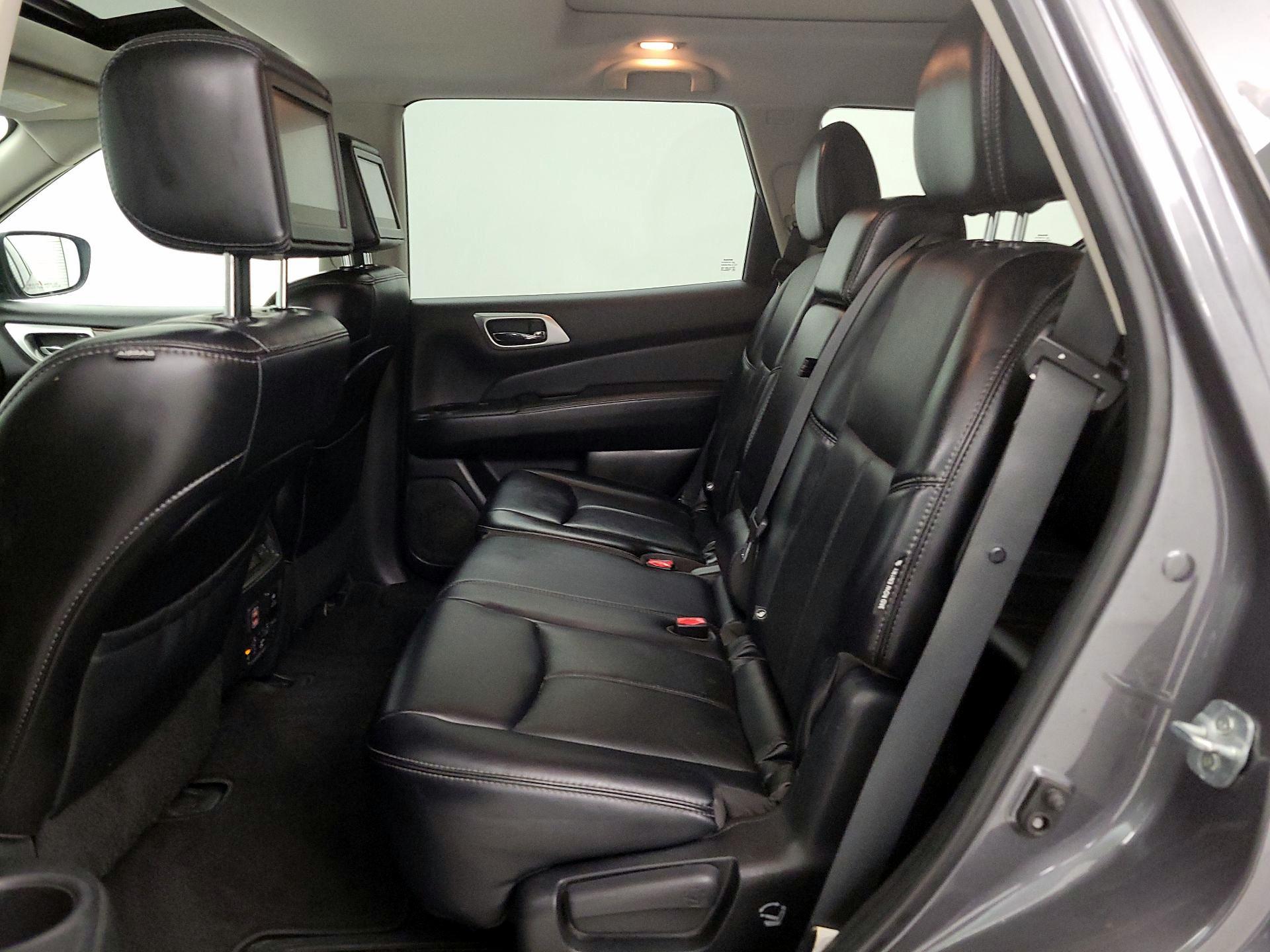 Thumbnail: 2018 Nissan Pathfinder - 19