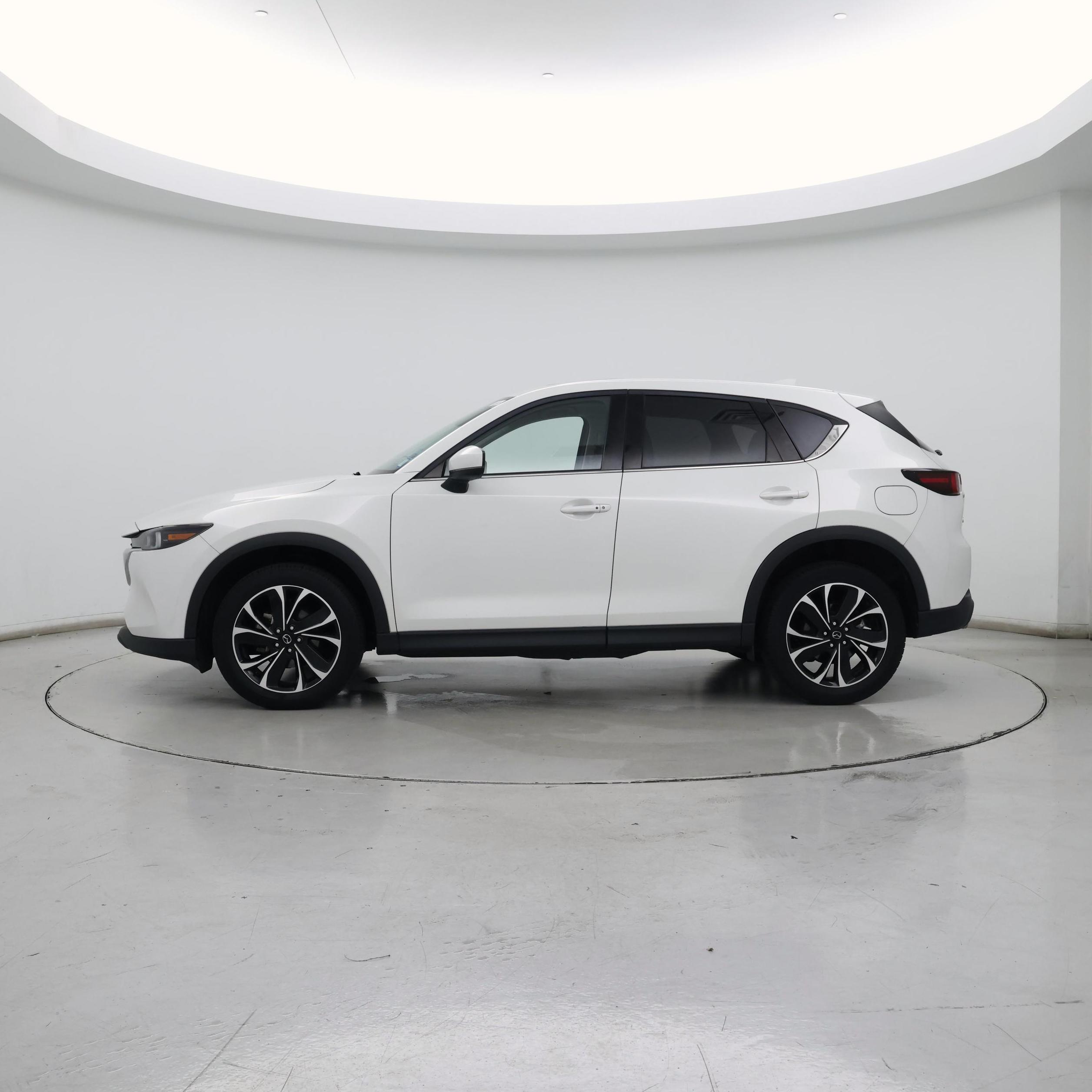 Thumbnail: 2023 Mazda CX-5 - 3