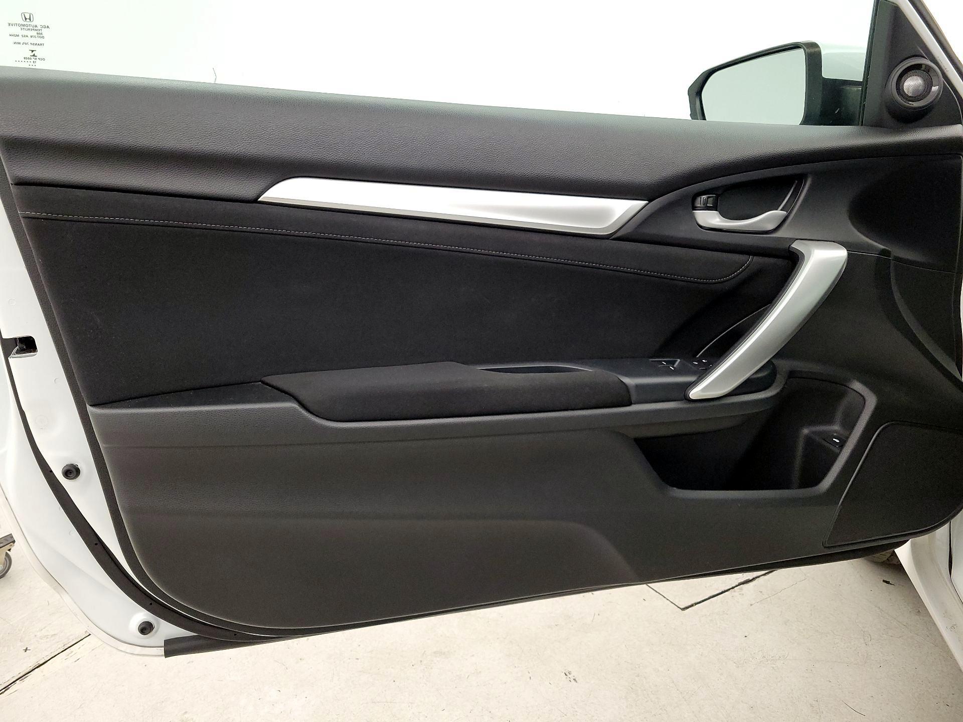 Thumbnail: 2020 Honda Civic - 12