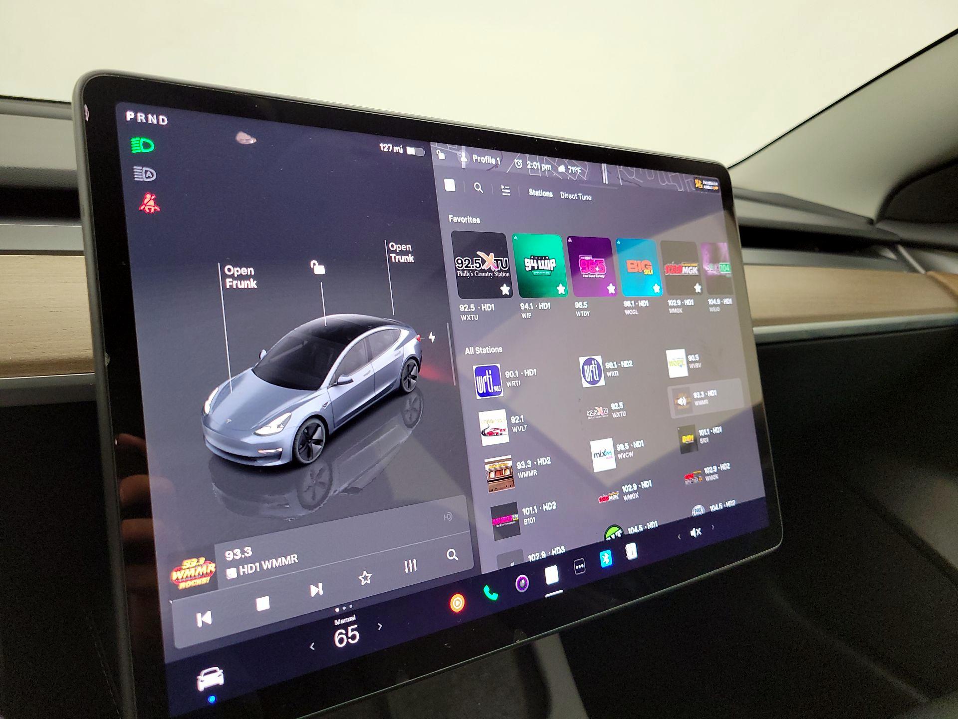 Thumbnail: 2023 Tesla Model 3 - 15