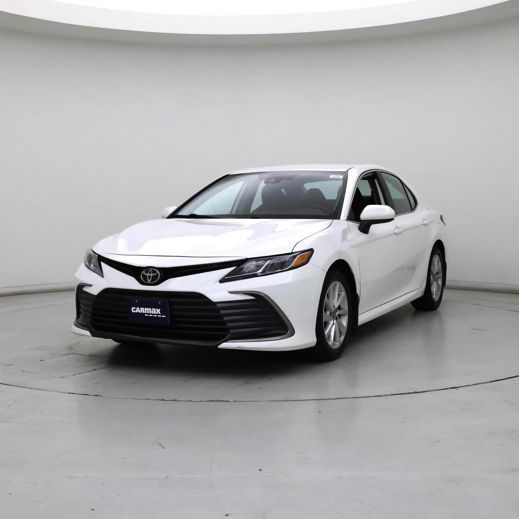 Thumbnail: 2023 Toyota Camry - 4