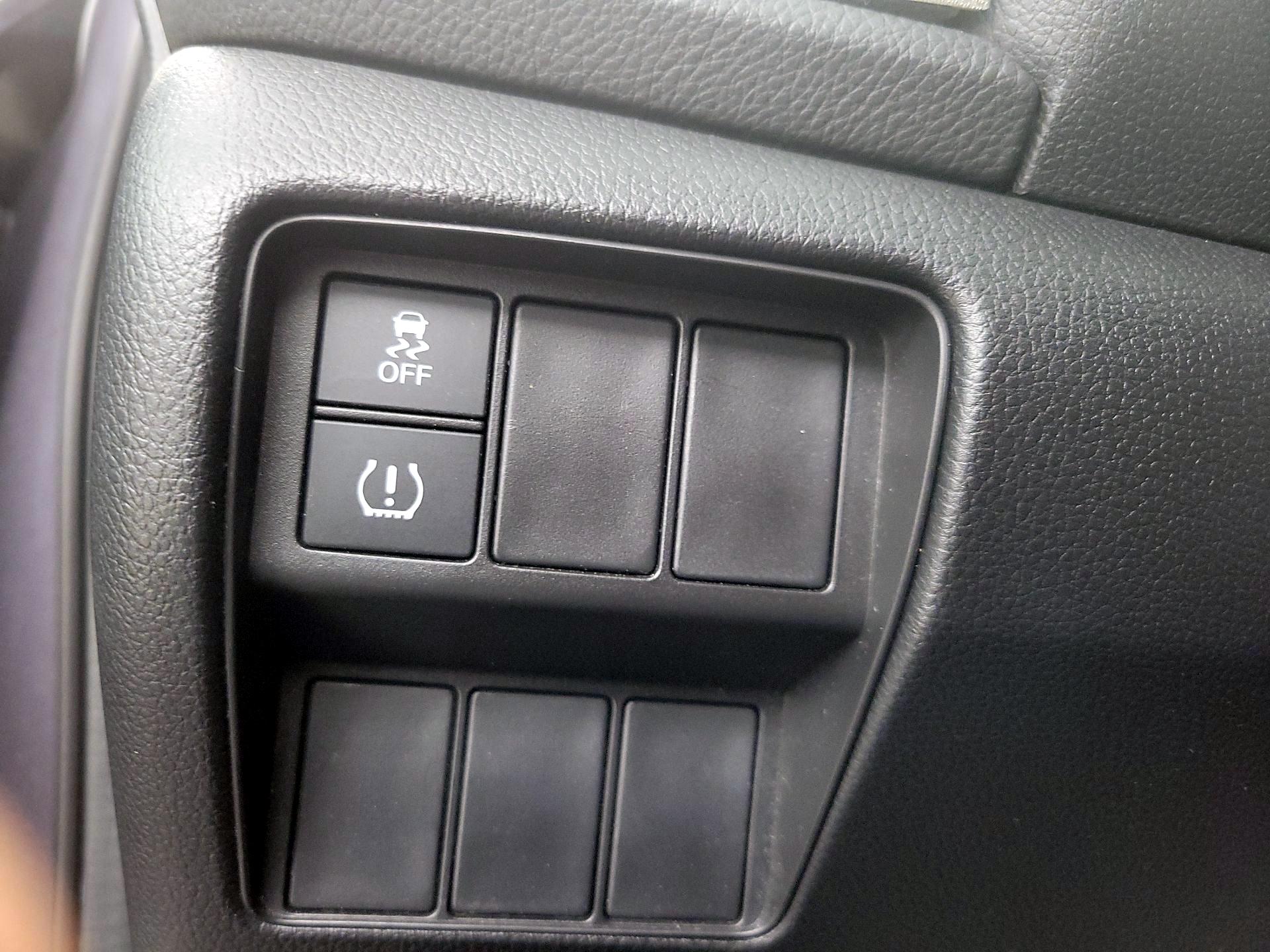 Thumbnail: 2017 Honda CR-V - 13
