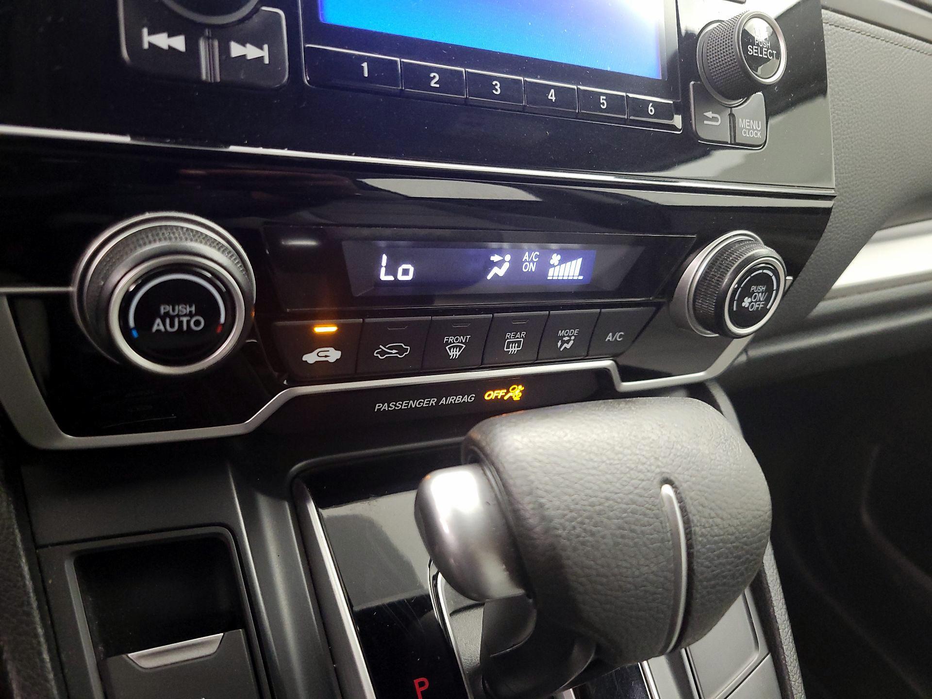 Thumbnail: 2017 Honda CR-V - 16