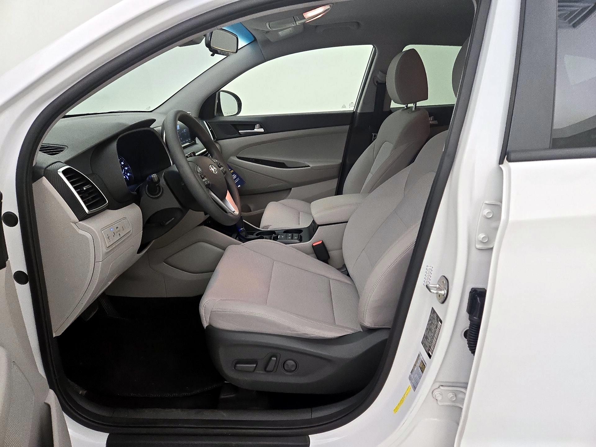 Thumbnail: 2020 Hyundai Tucson - 11