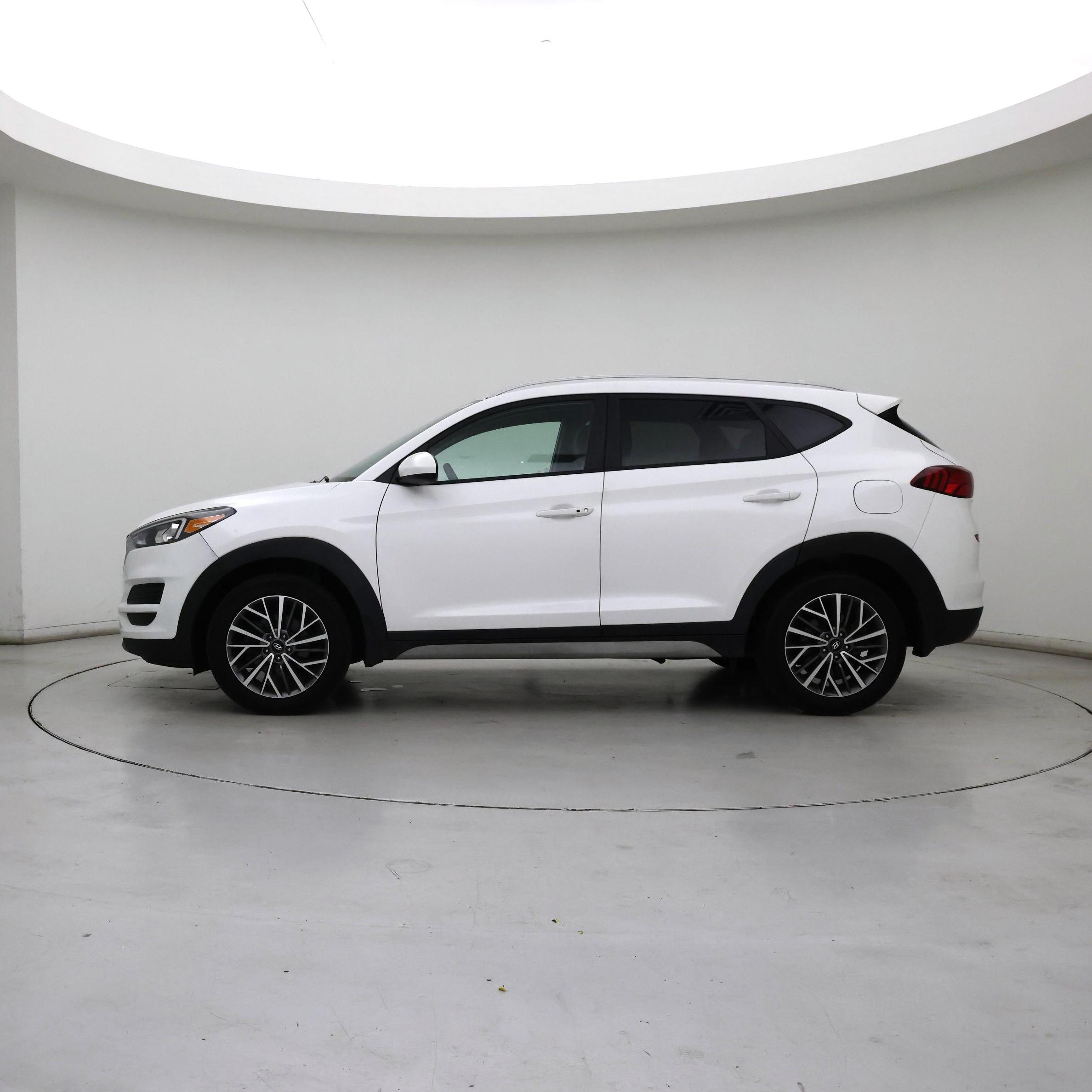 Thumbnail: 2020 Hyundai Tucson - 3