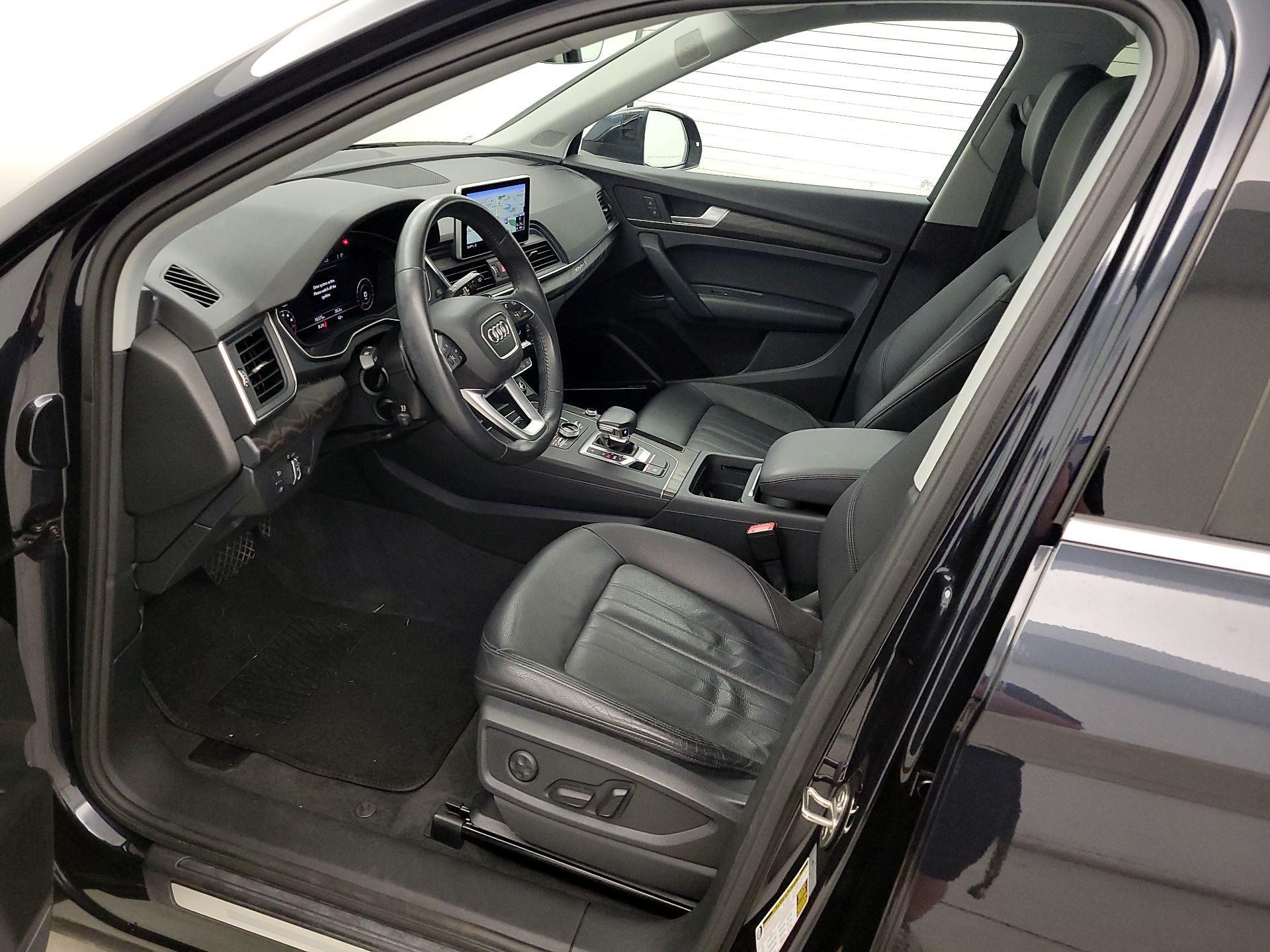 Thumbnail: 2018 Audi Q5 - 11