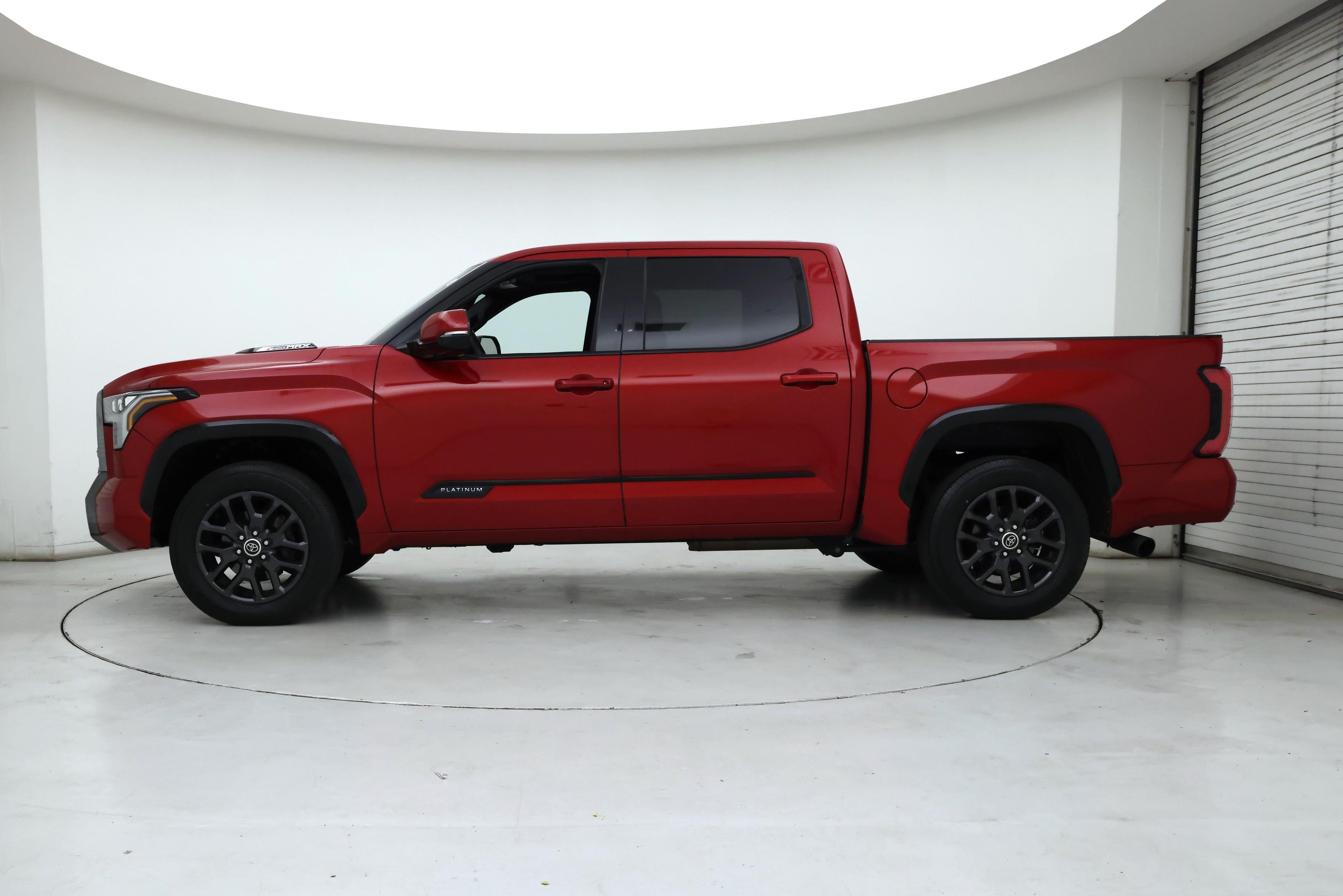 Thumbnail: 2023 Toyota Tundra - 3