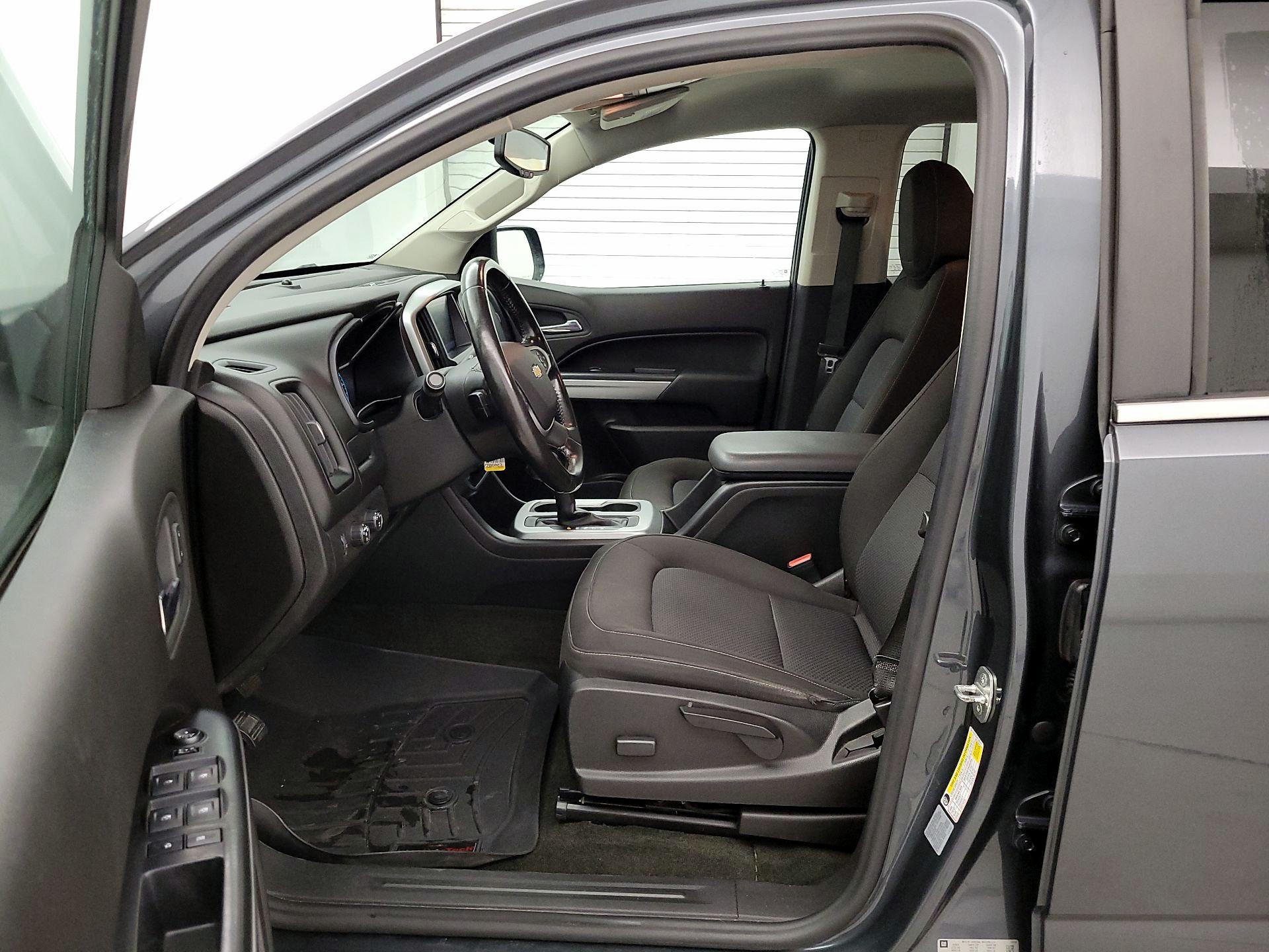 Thumbnail: 2016 Chevrolet Colorado - 11