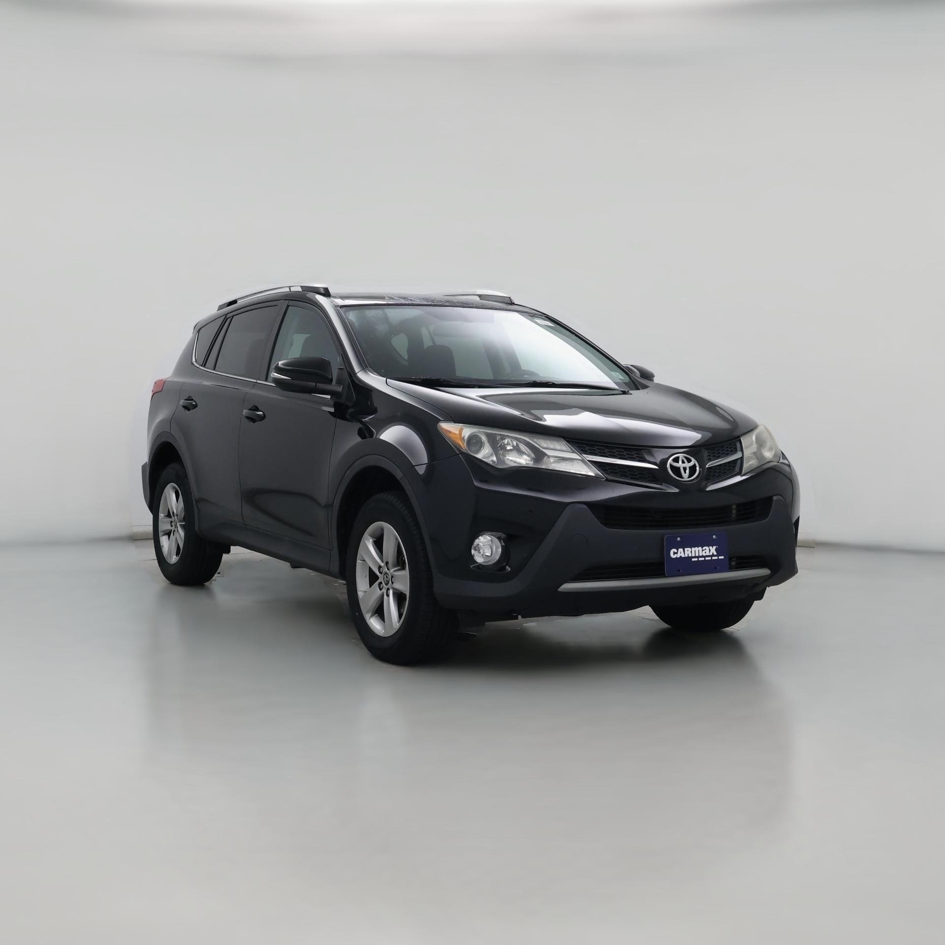 Thumbnail: 2015 Toyota RAV4 - 1