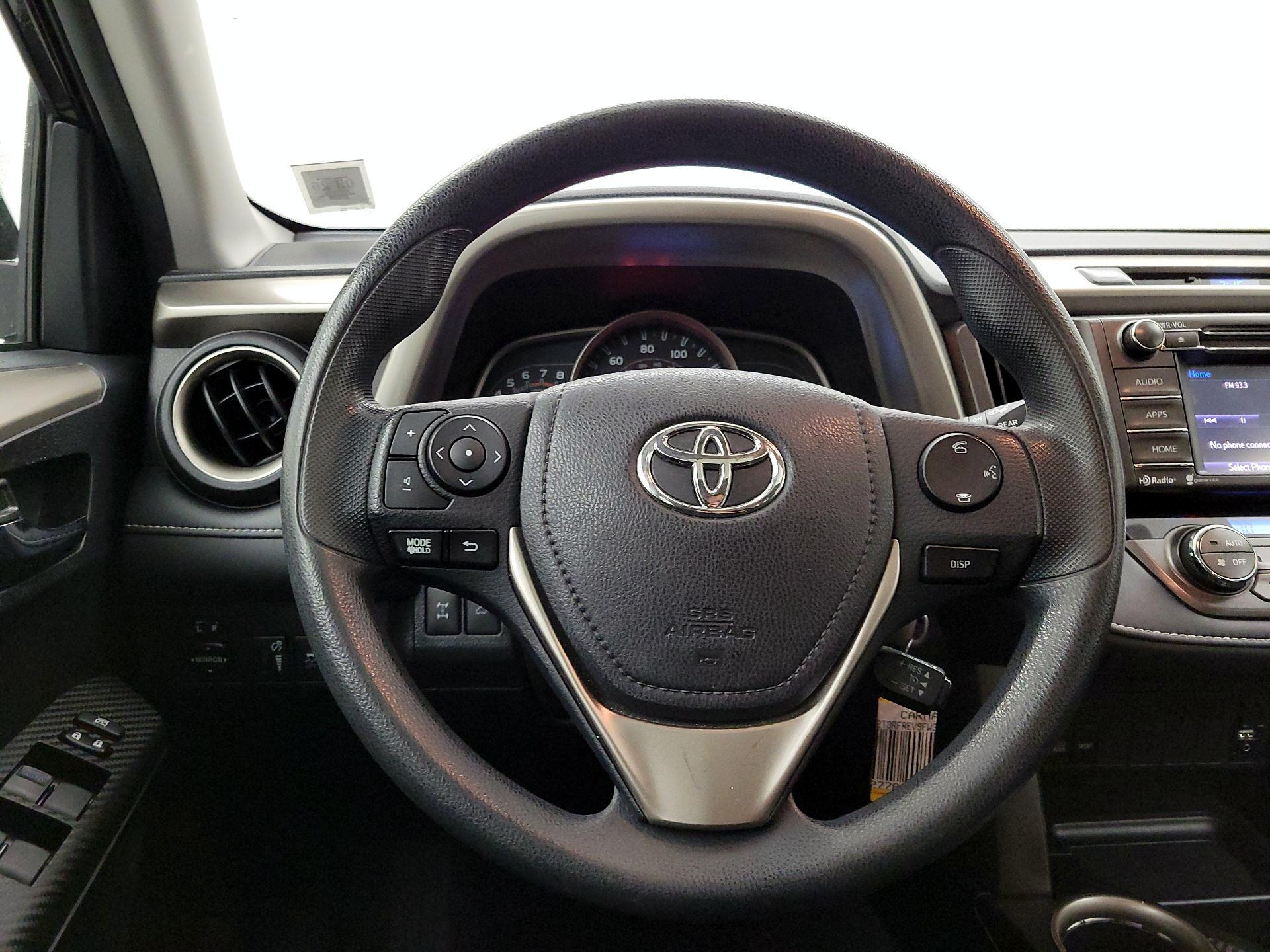 Thumbnail: 2015 Toyota RAV4 - 10