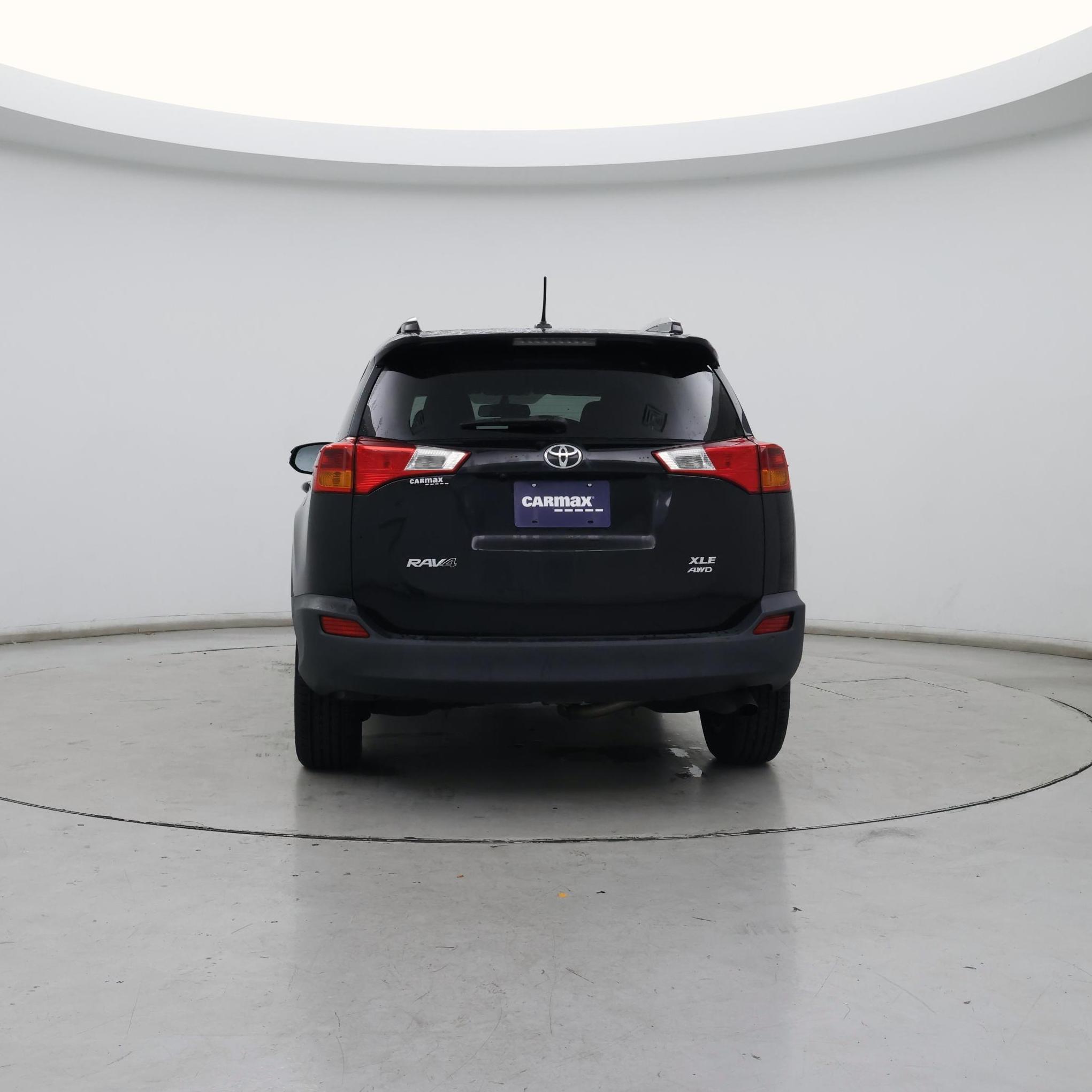 Thumbnail: 2015 Toyota RAV4 - 6