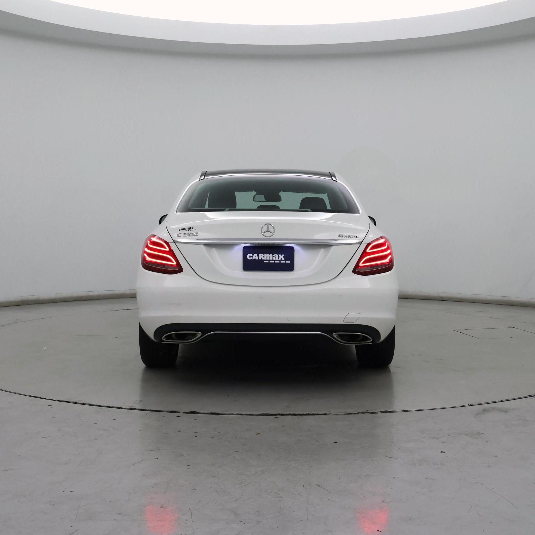 Thumbnail: 2016 Mercedes-Benz C-Class - 6