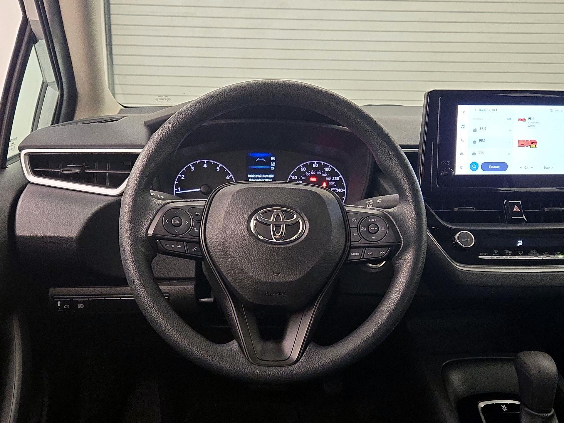Thumbnail: 2024 Toyota Corolla - 10