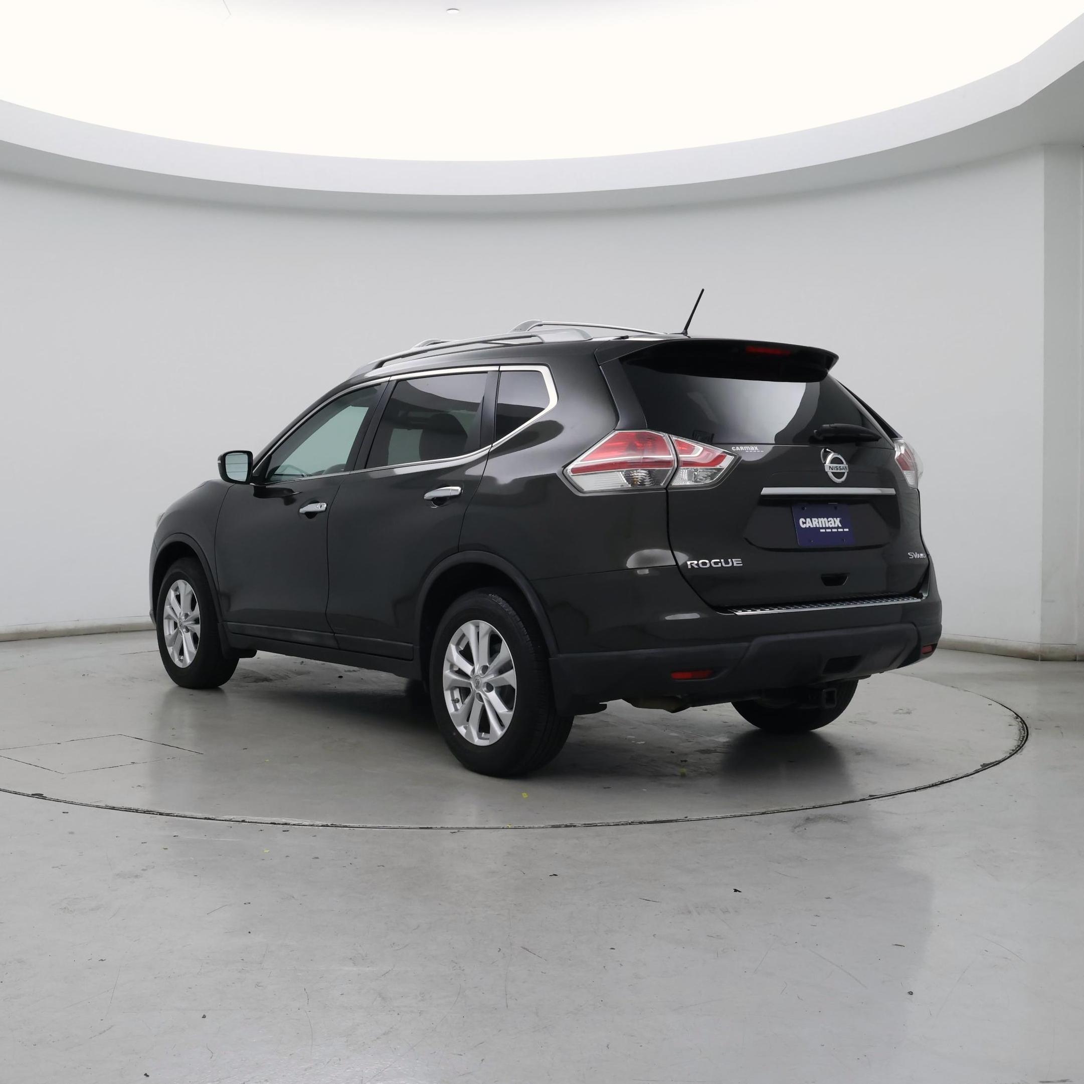 Thumbnail: 2015 Nissan Rogue - 2