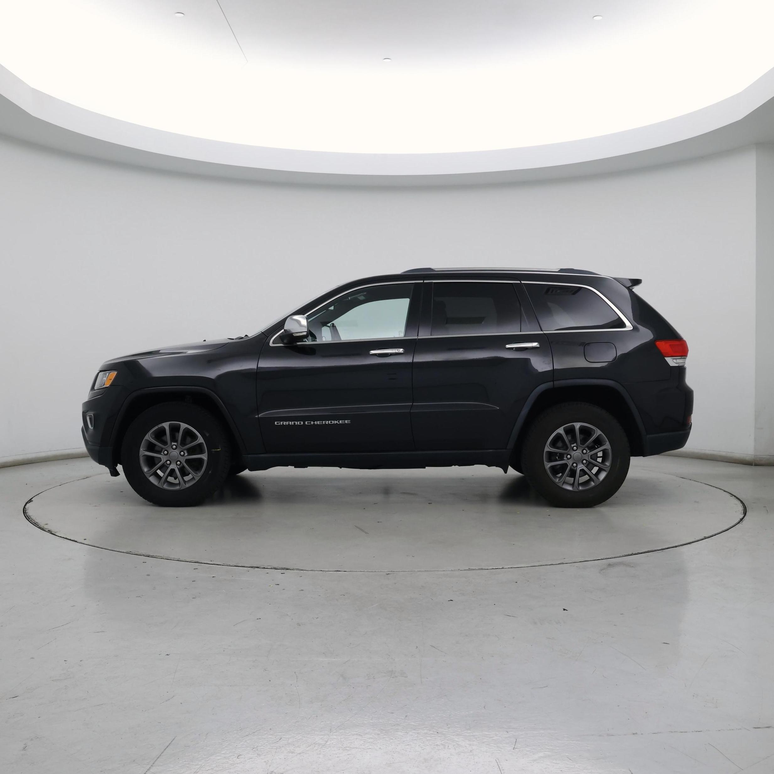 Thumbnail: 2016 Jeep Grand Cherokee - 3