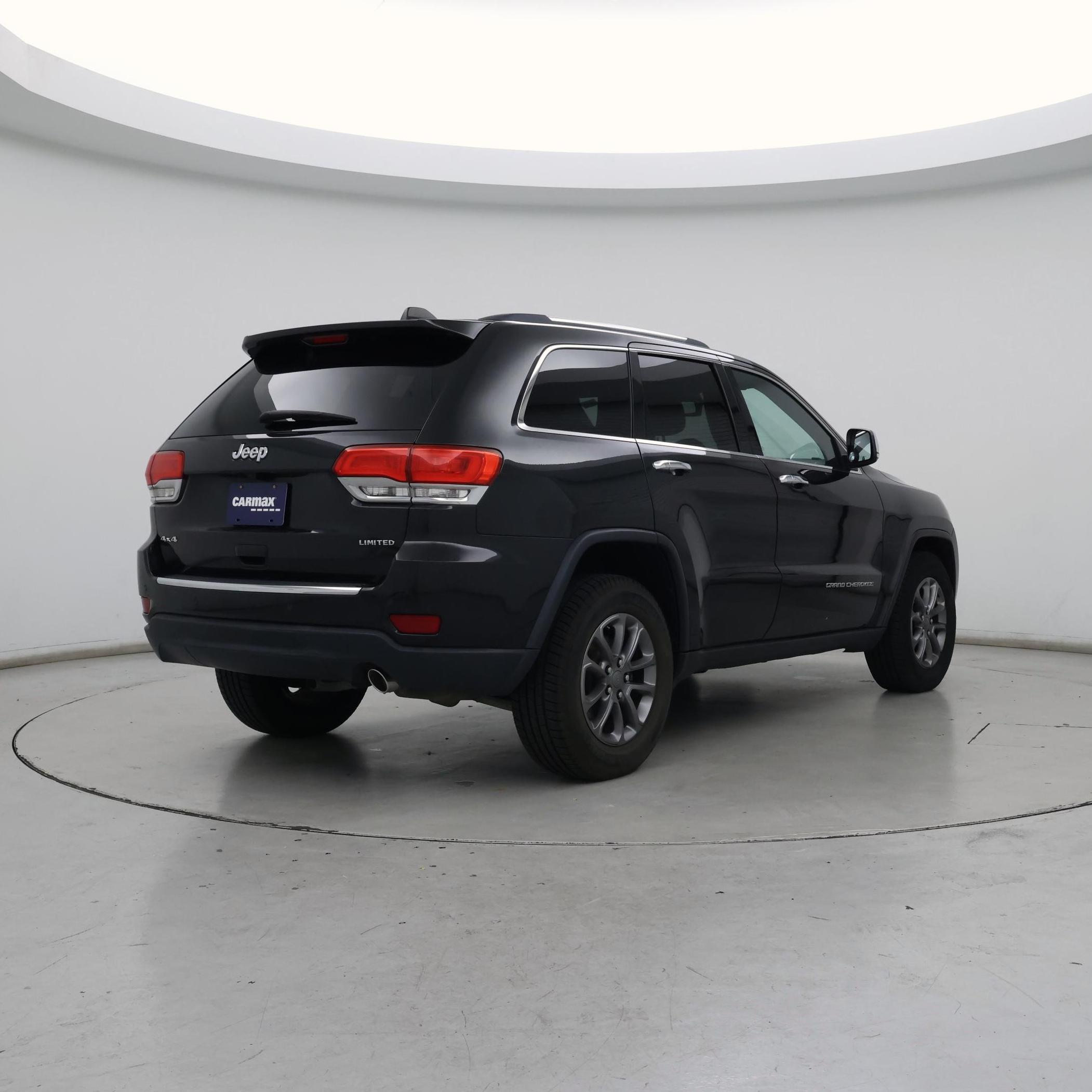 Thumbnail: 2016 Jeep Grand Cherokee - 8