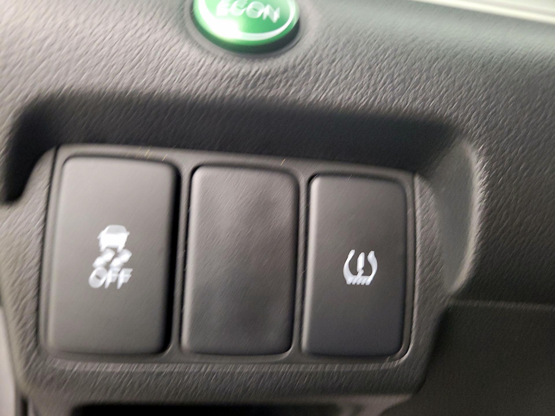 Thumbnail: 2016 Honda CR-V - 13
