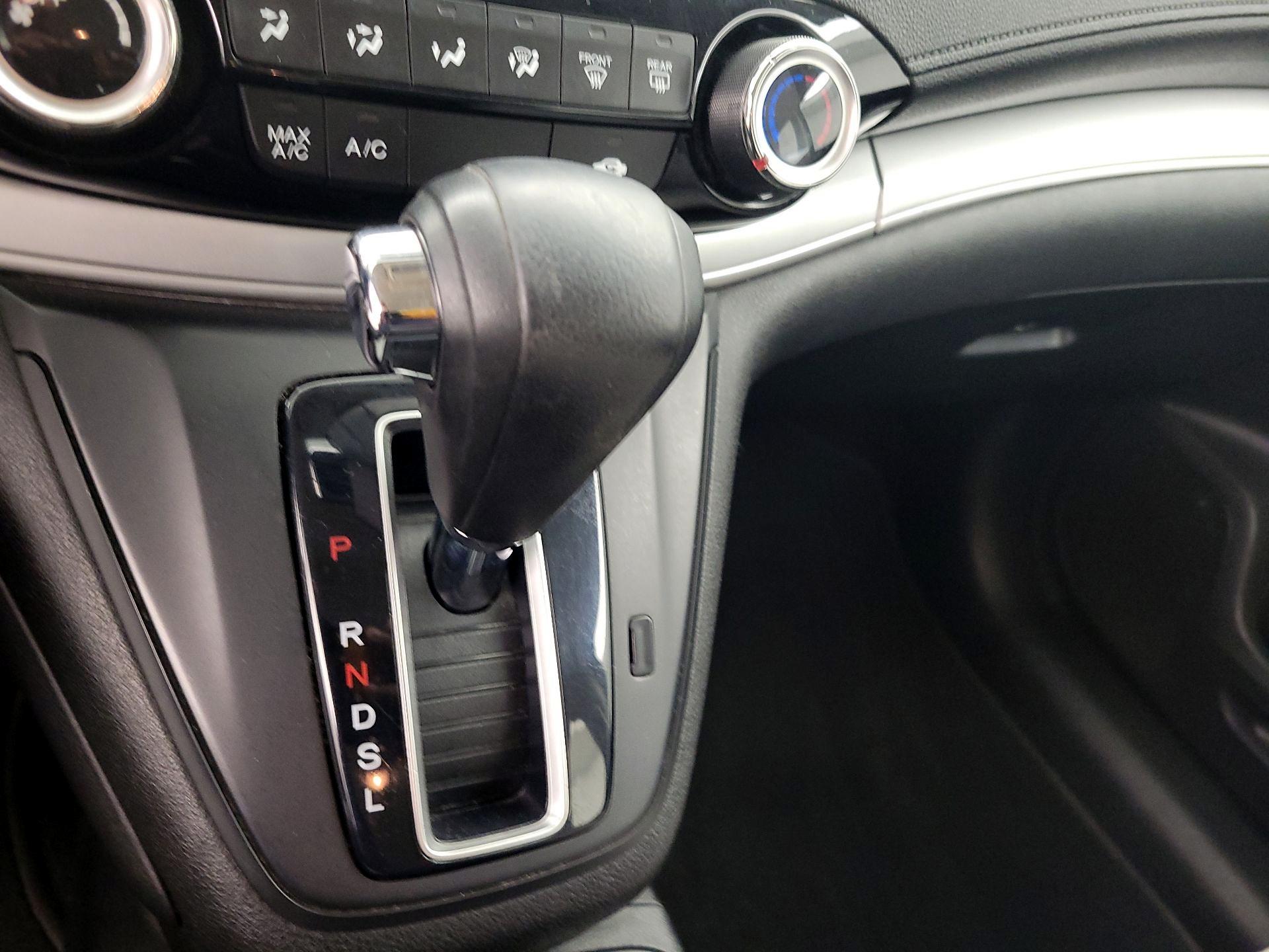 Thumbnail: 2016 Honda CR-V - 17