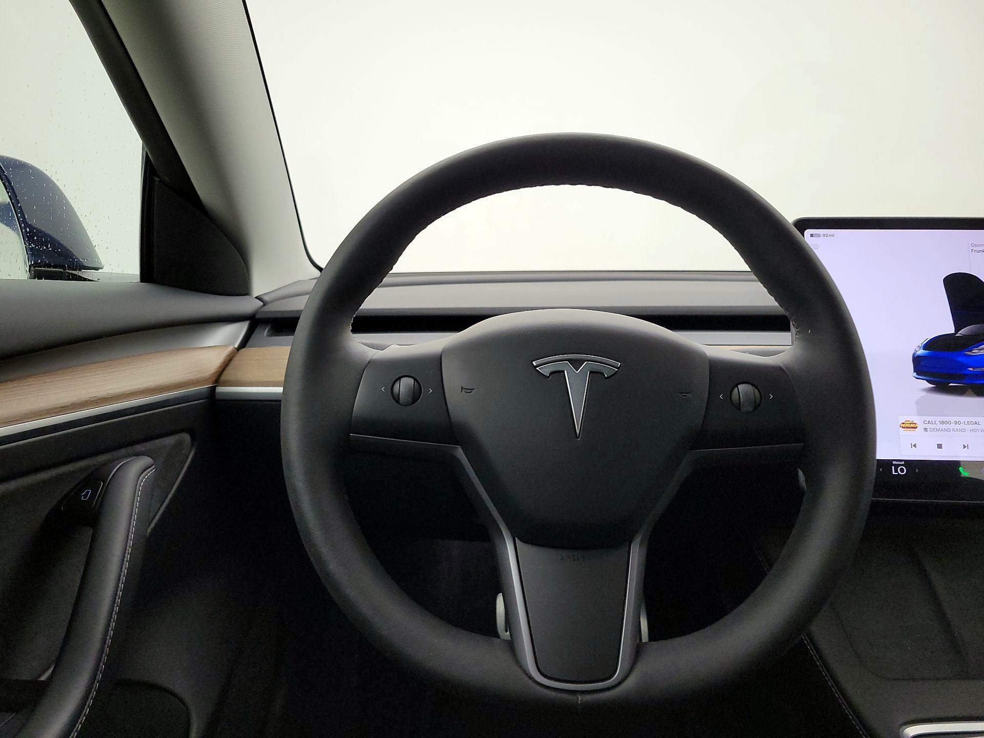 Thumbnail: 2023 Tesla Model 3 - 10