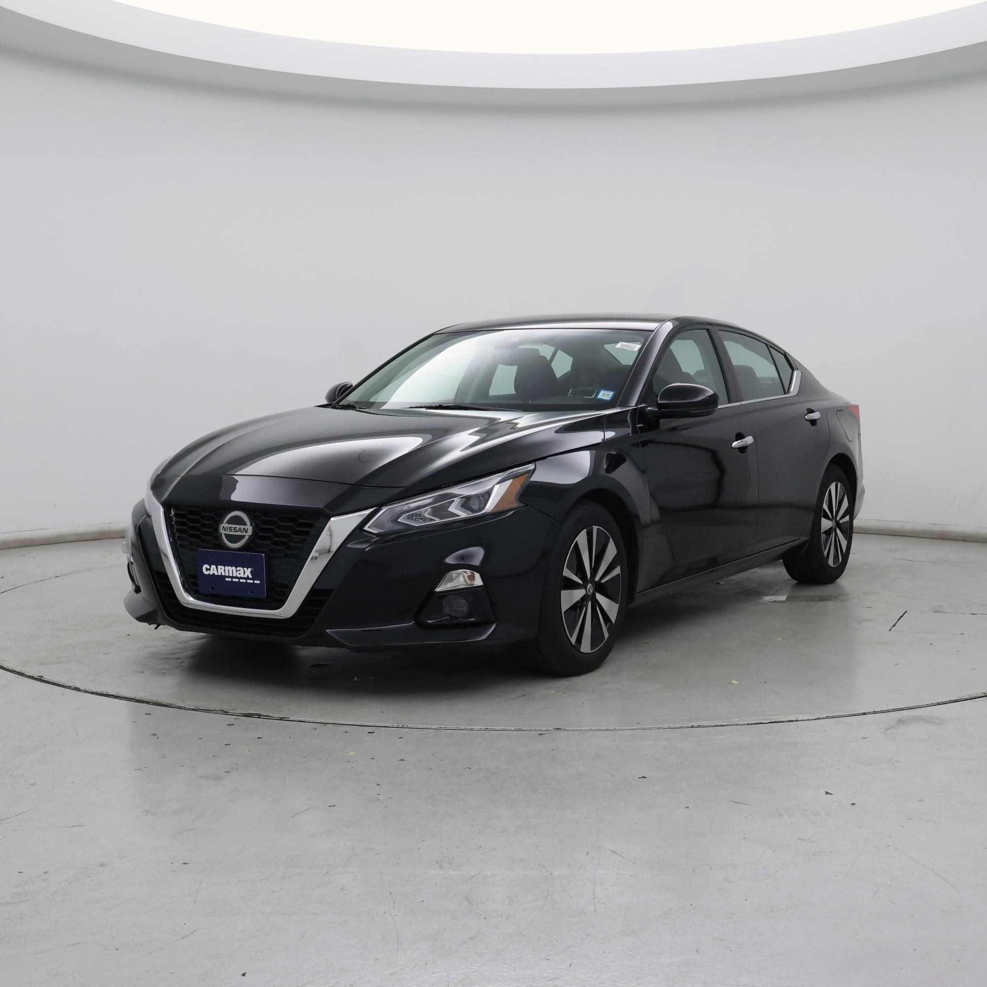 Thumbnail: 2019 Nissan Altima - 4