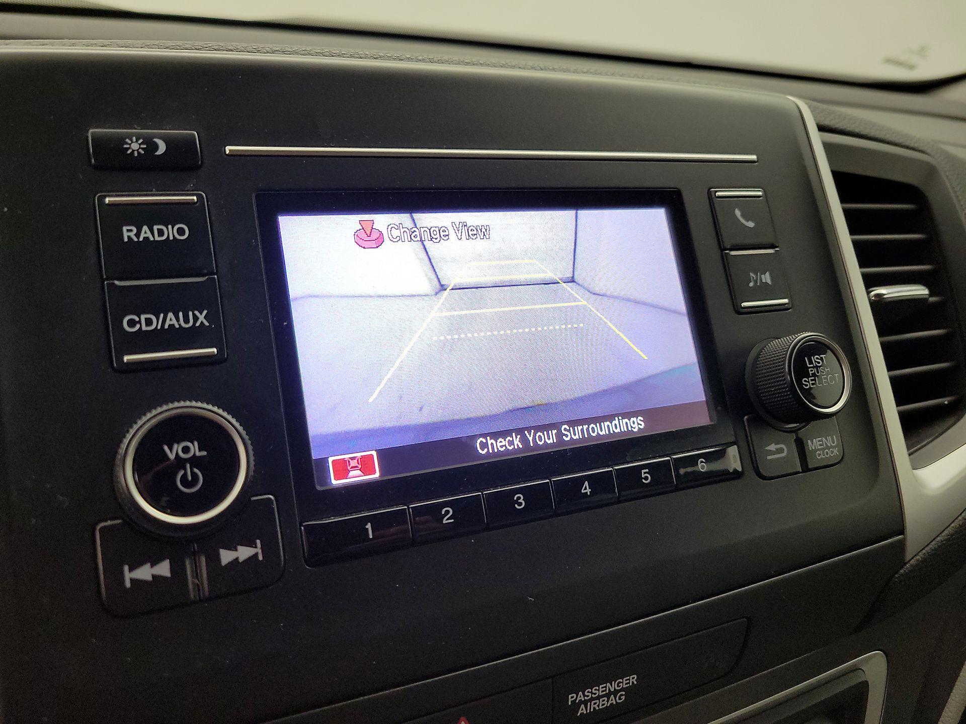 Thumbnail: 2016 Honda Pilot - 14