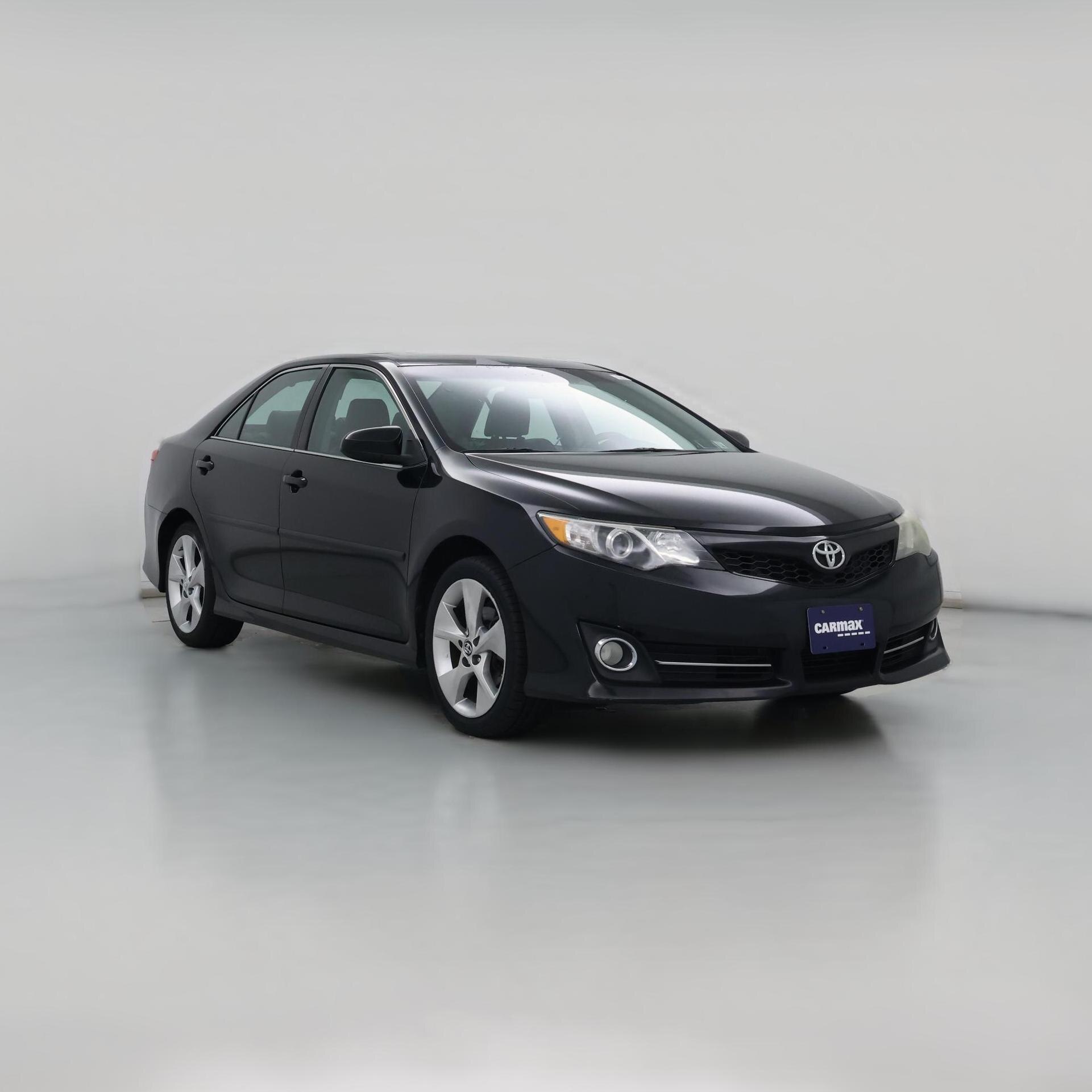 Thumbnail: 2014 Toyota Camry - 1