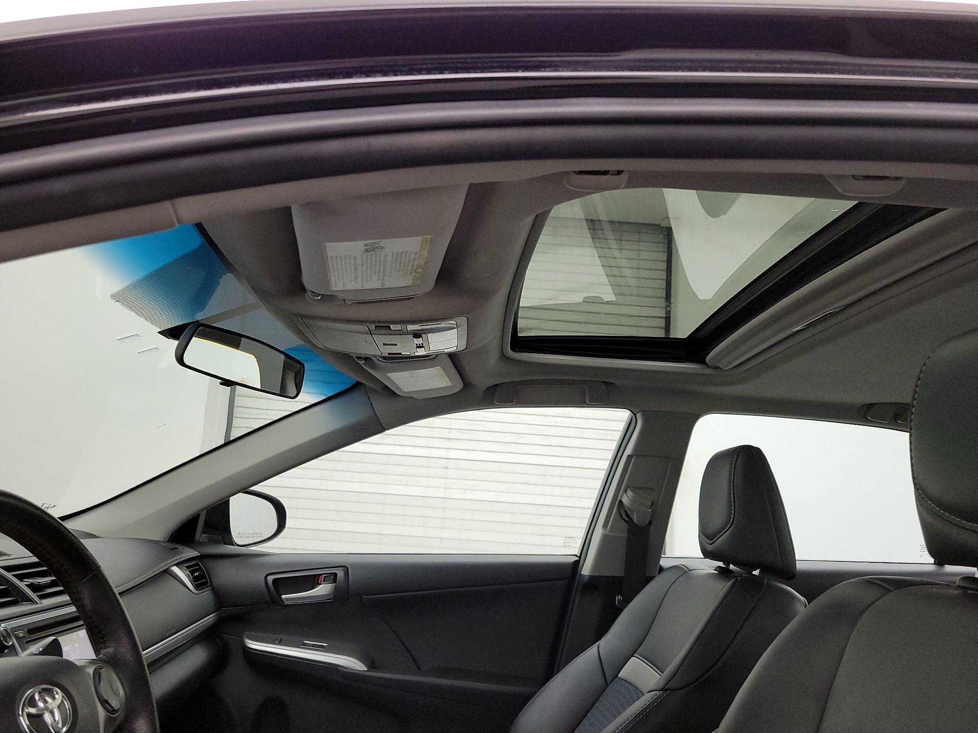 Thumbnail: 2014 Toyota Camry - 19