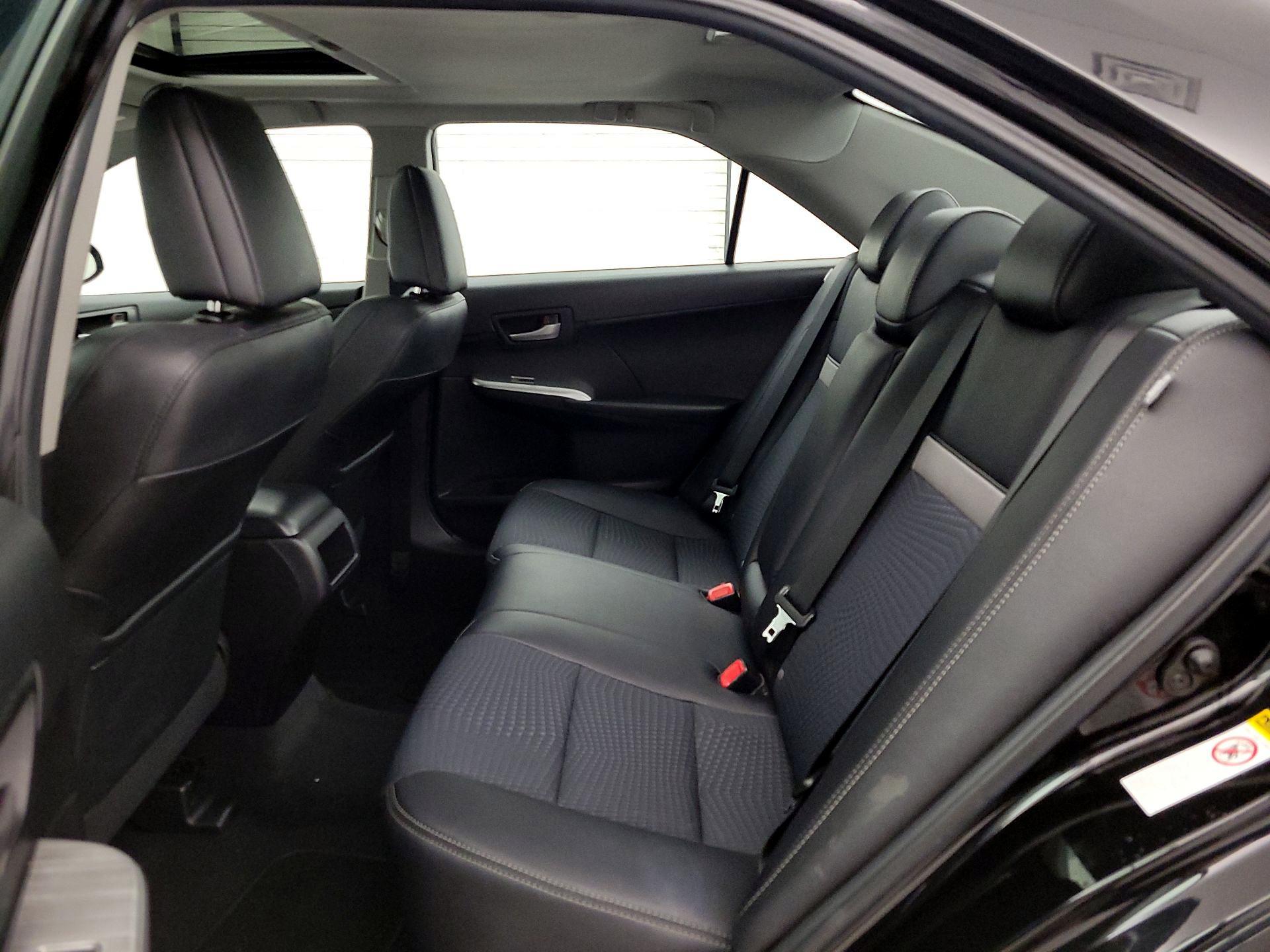 Thumbnail: 2014 Toyota Camry - 20