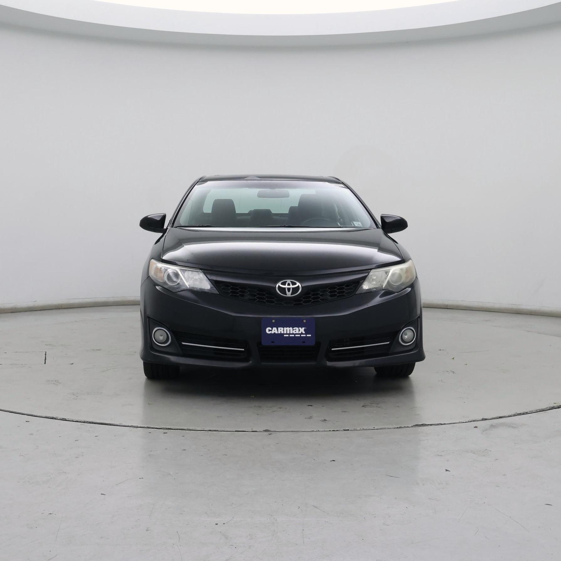 Thumbnail: 2014 Toyota Camry - 5