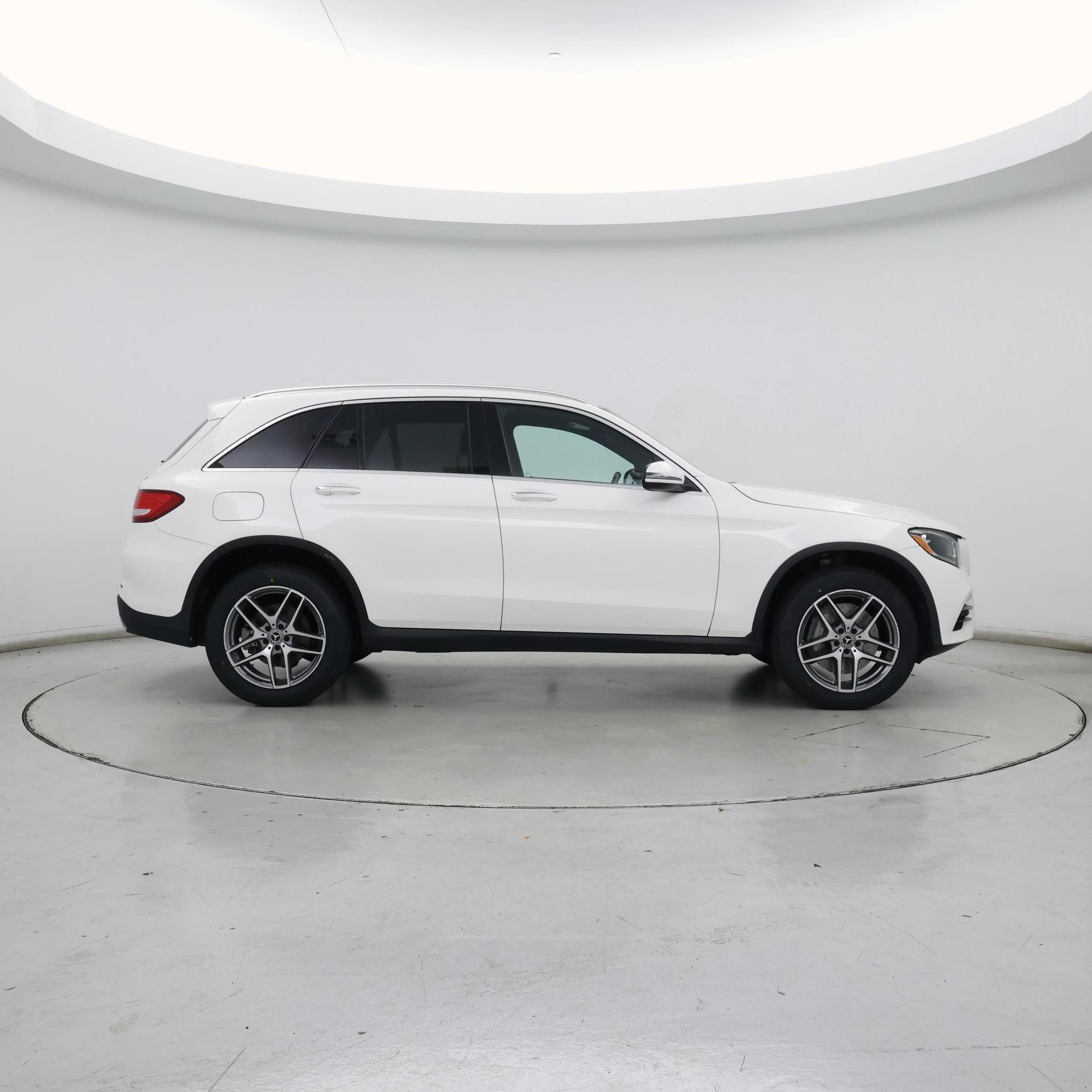 Thumbnail: 2019 Mercedes-Benz GLC - 7