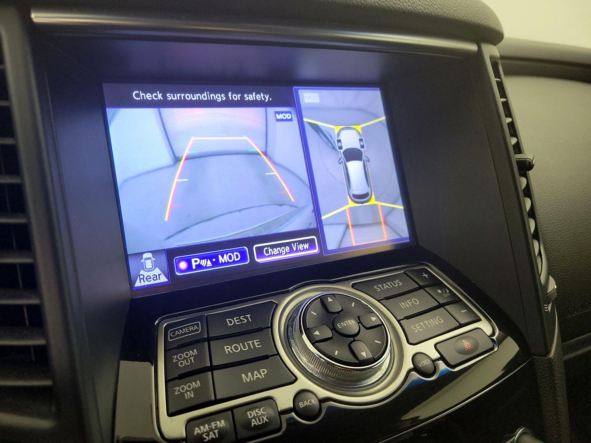 Thumbnail: 2014 INFINITI QX70 - 14