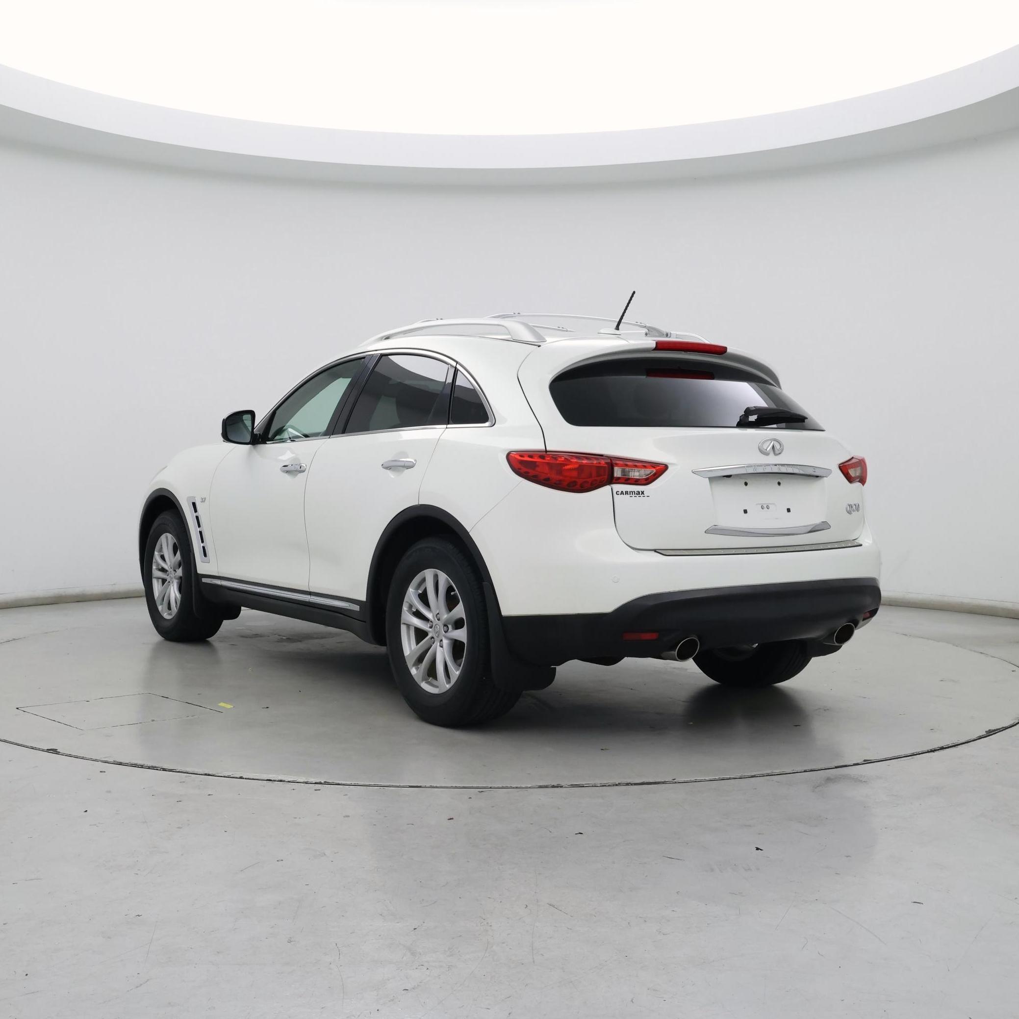 Thumbnail: 2014 INFINITI QX70 - 2