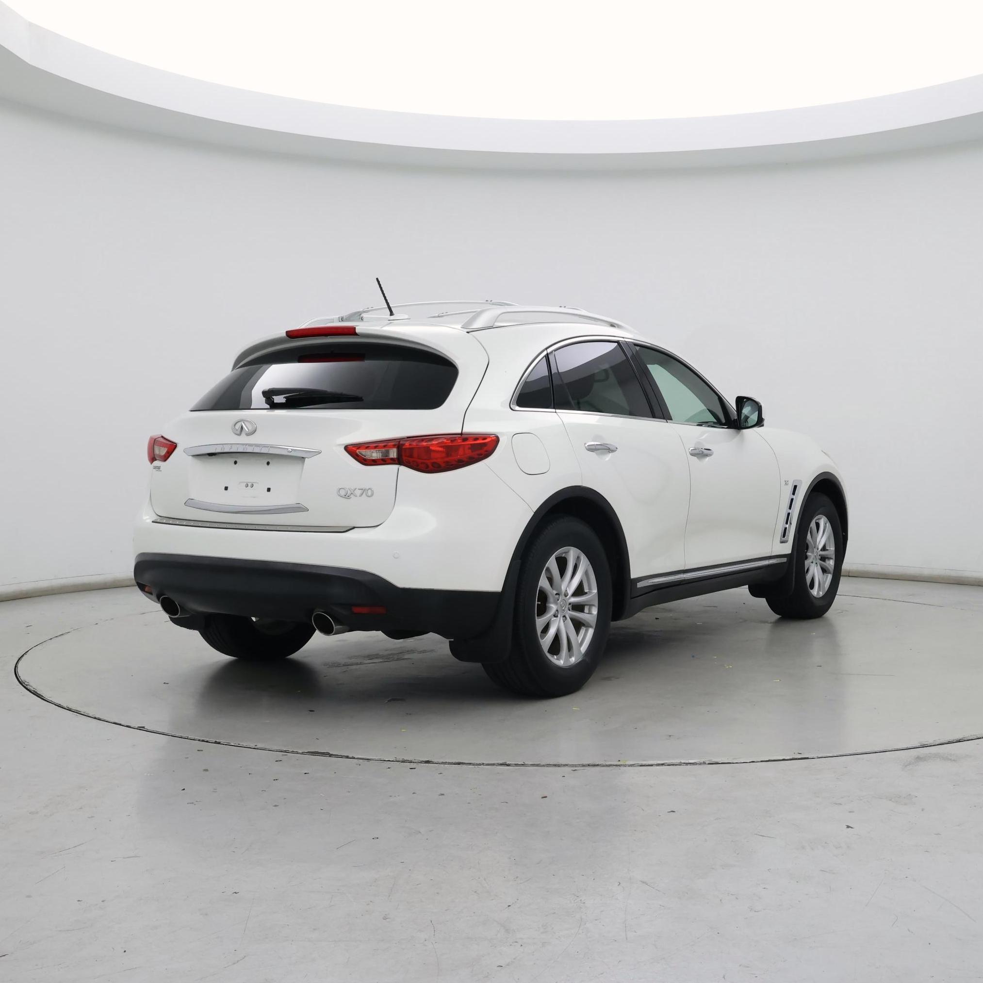 Thumbnail: 2014 INFINITI QX70 - 8