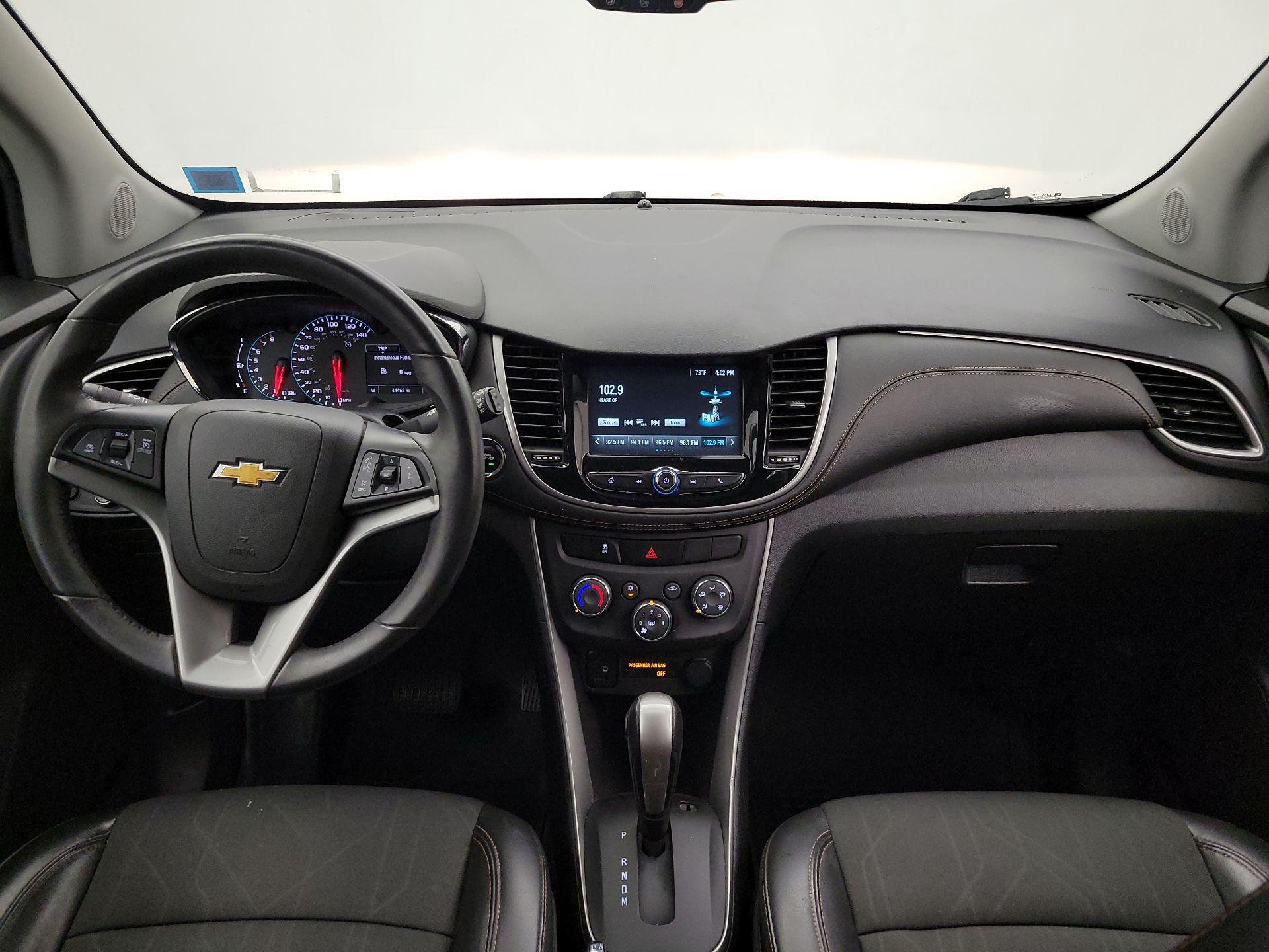 Thumbnail: 2017 Chevrolet Trax - 9