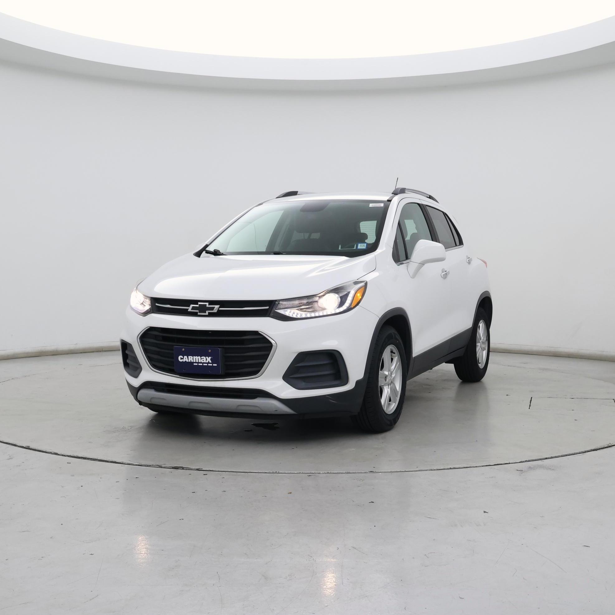Thumbnail: 2017 Chevrolet Trax - 4
