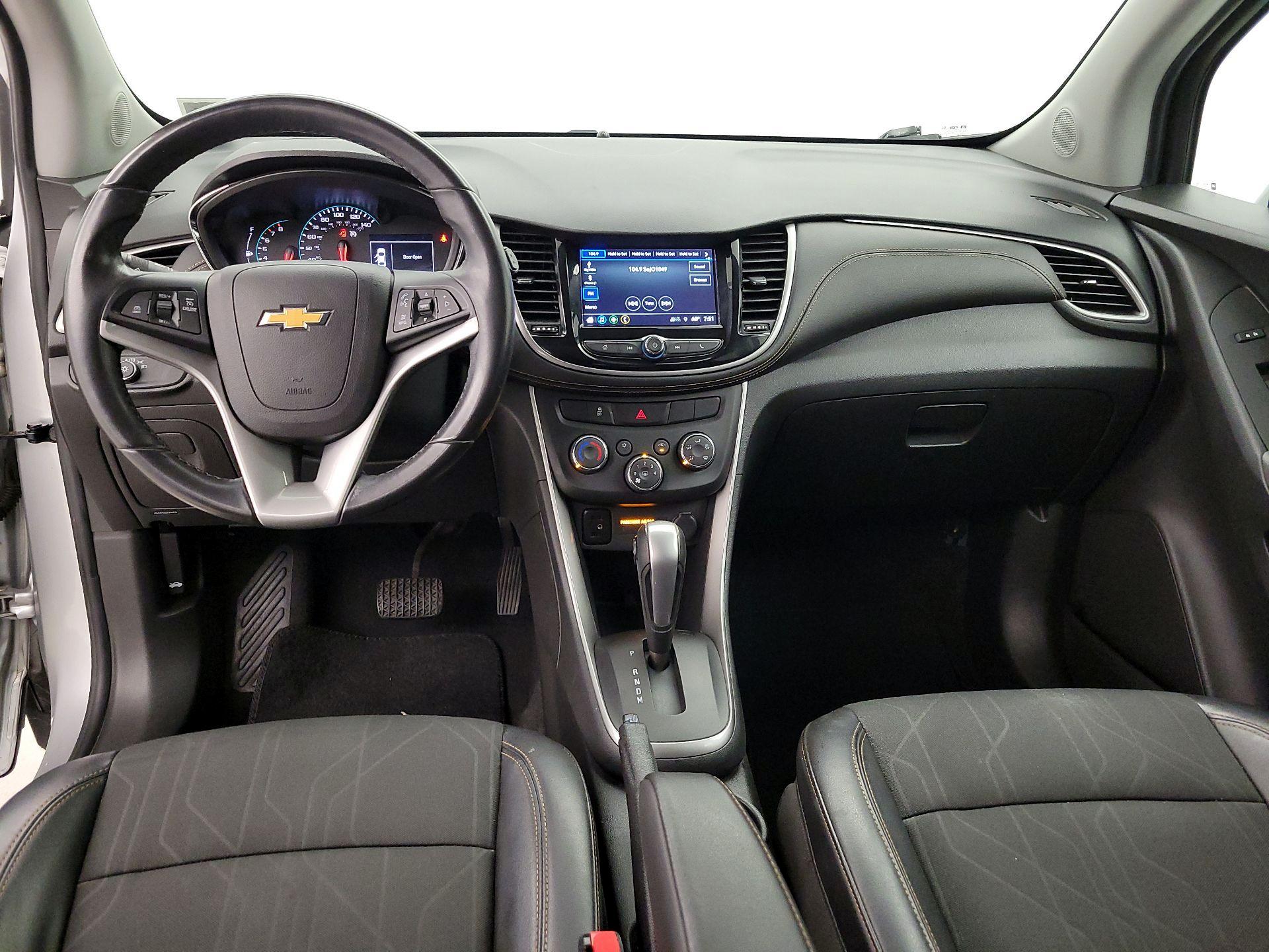 Thumbnail: 2018 Chevrolet Trax - 9