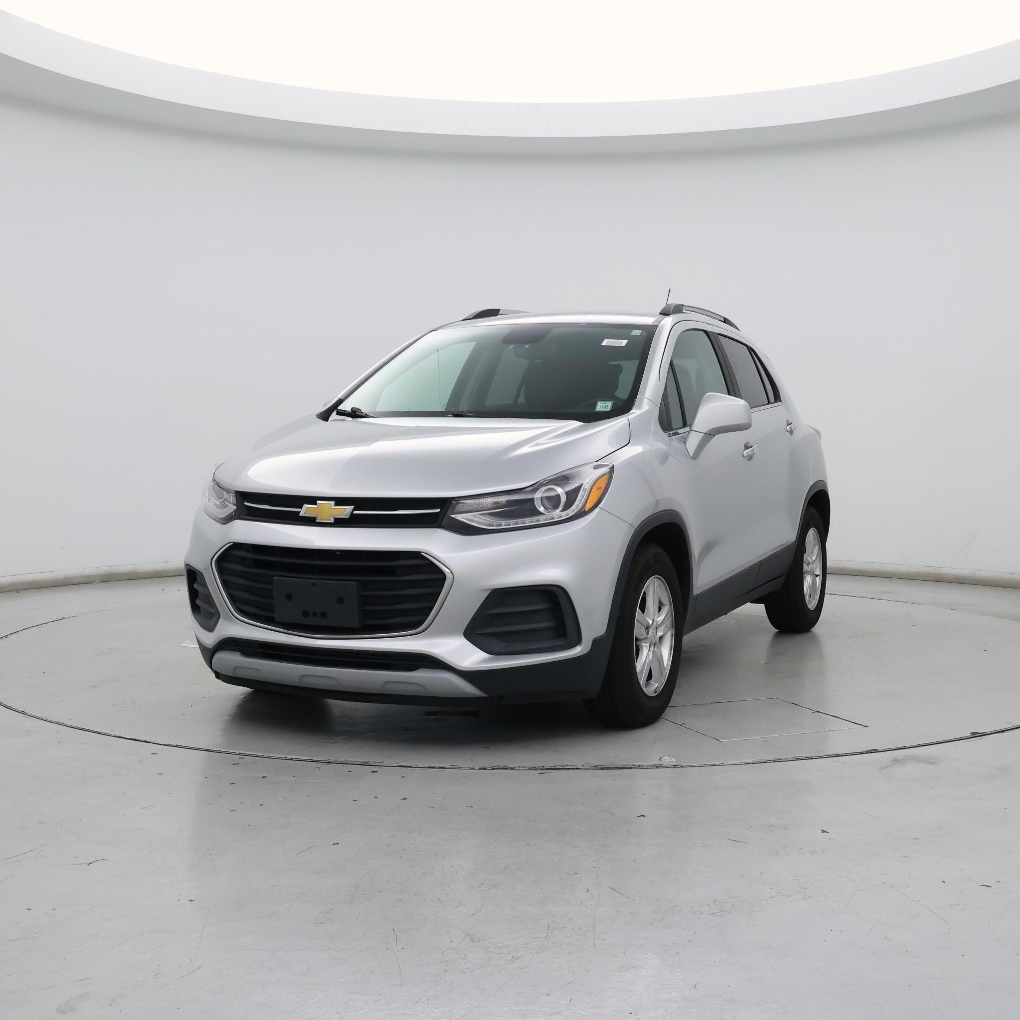 Thumbnail: 2018 Chevrolet Trax - 4