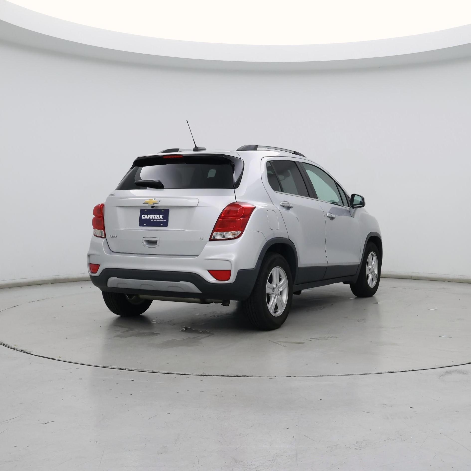 Thumbnail: 2018 Chevrolet Trax - 8