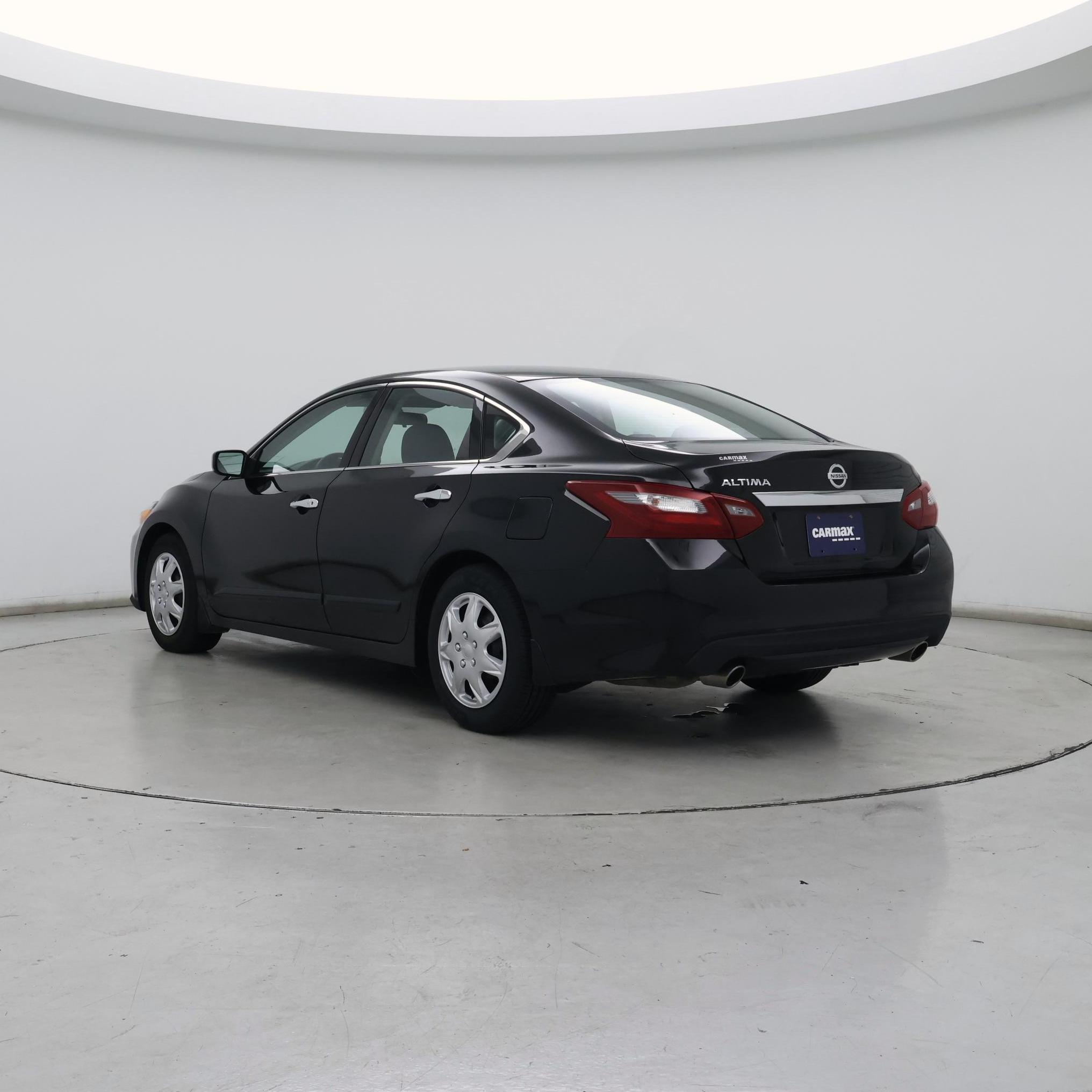 Thumbnail: 2018 Nissan Altima - 2