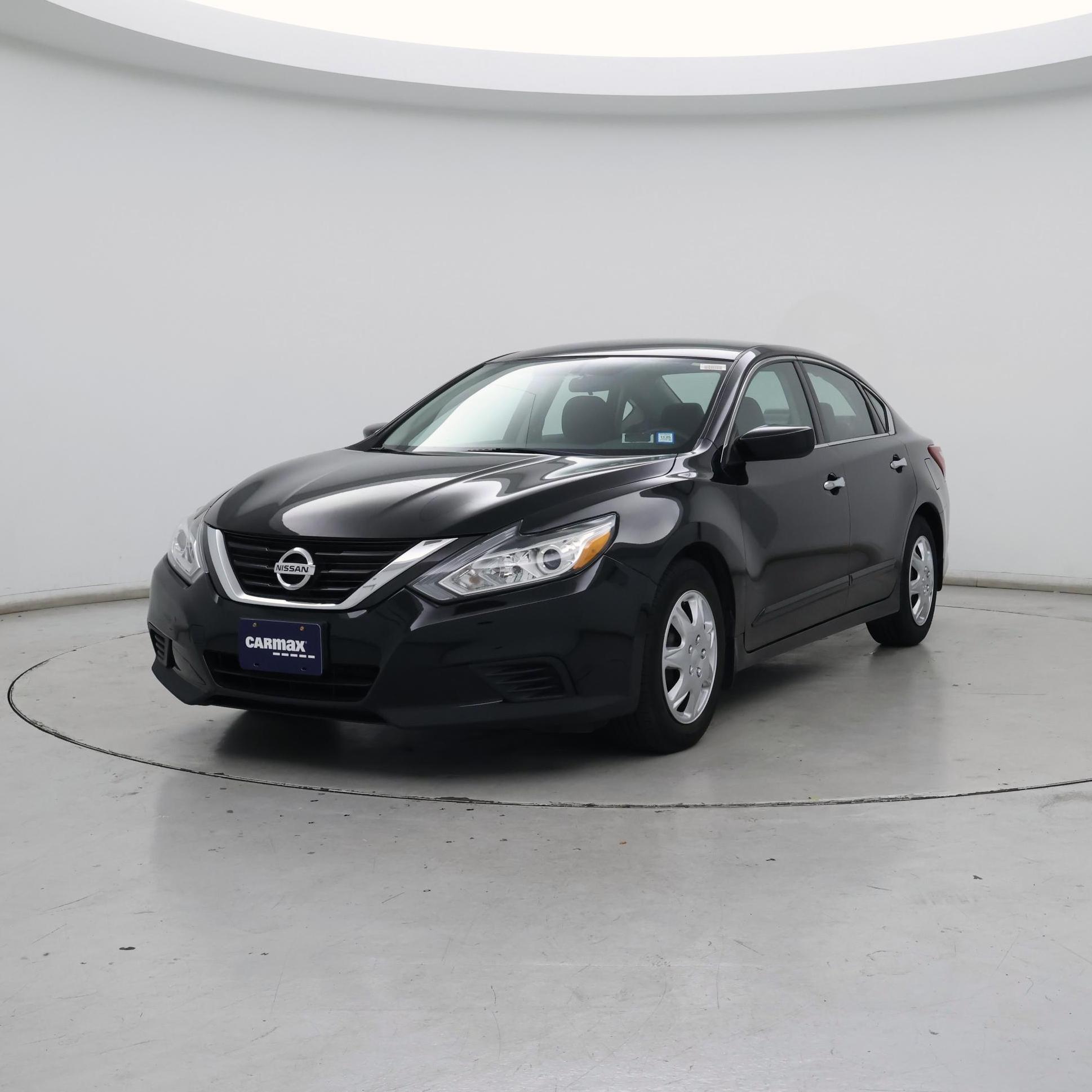Thumbnail: 2018 Nissan Altima - 4