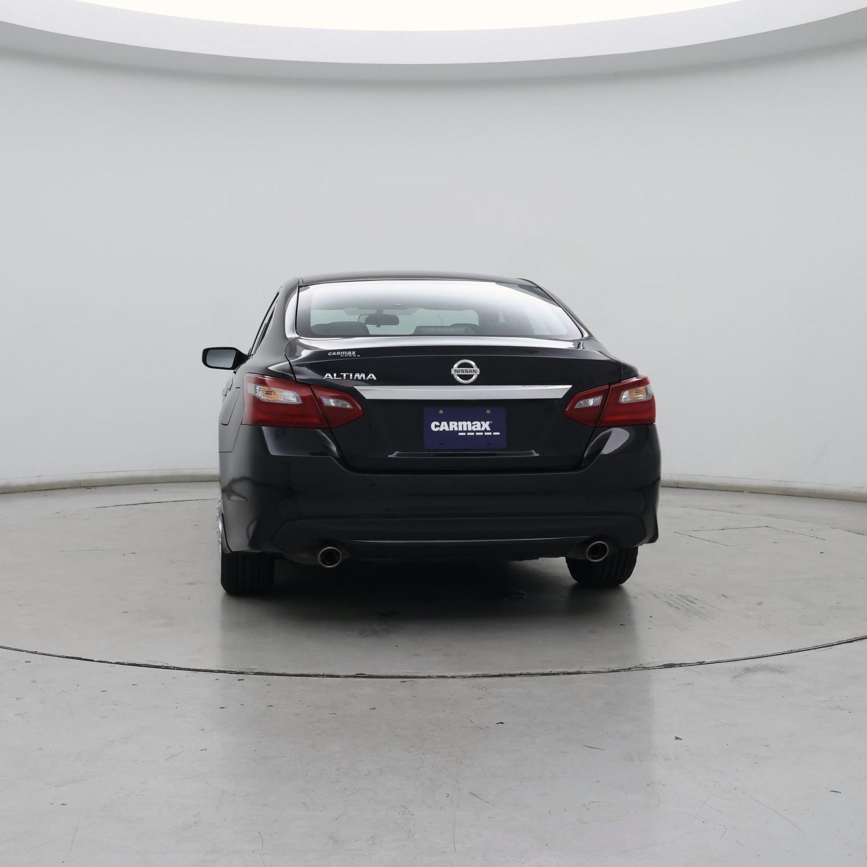 Thumbnail: 2018 Nissan Altima - 6