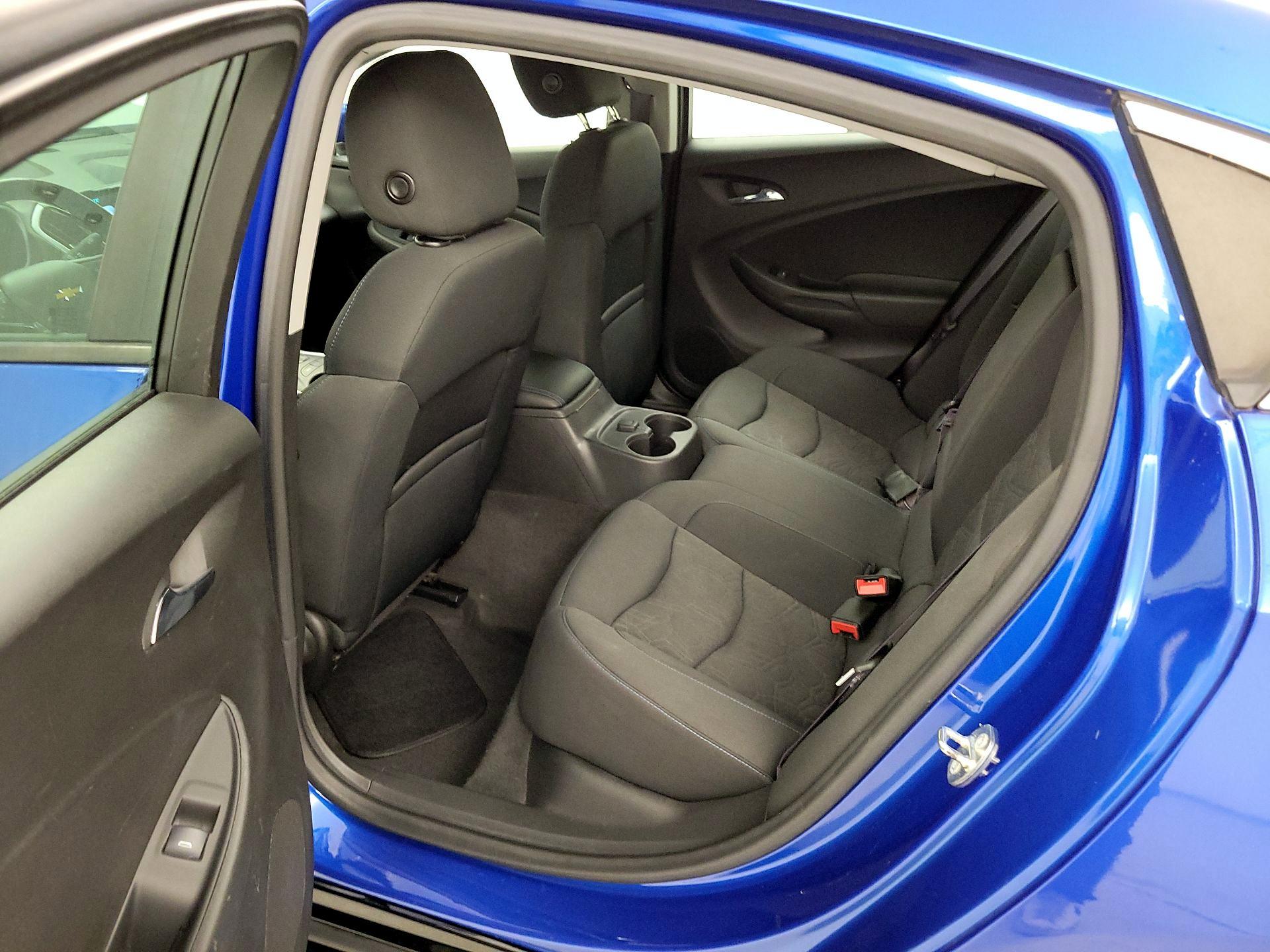 Thumbnail: 2016 Chevrolet Volt - 19