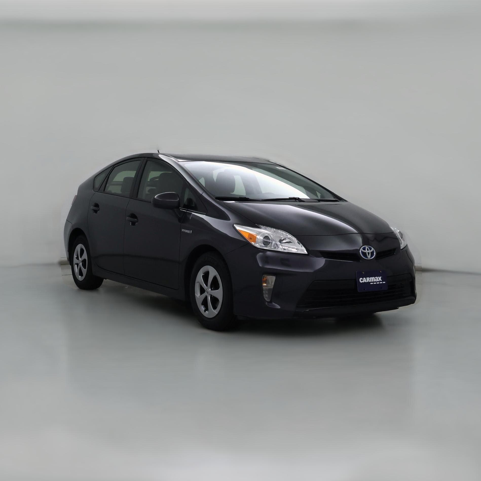 Thumbnail: 2015 Toyota Prius - 1