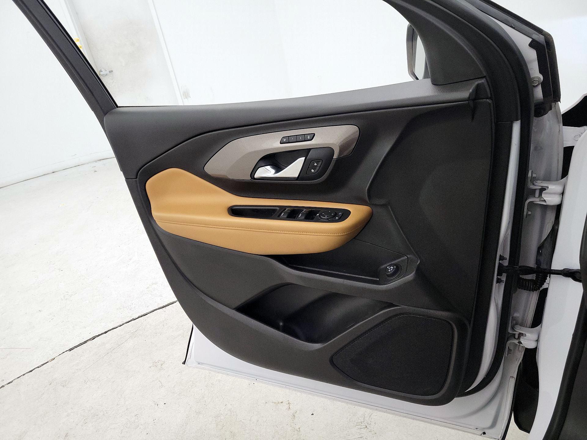 Thumbnail: 2021 GMC Terrain - 12