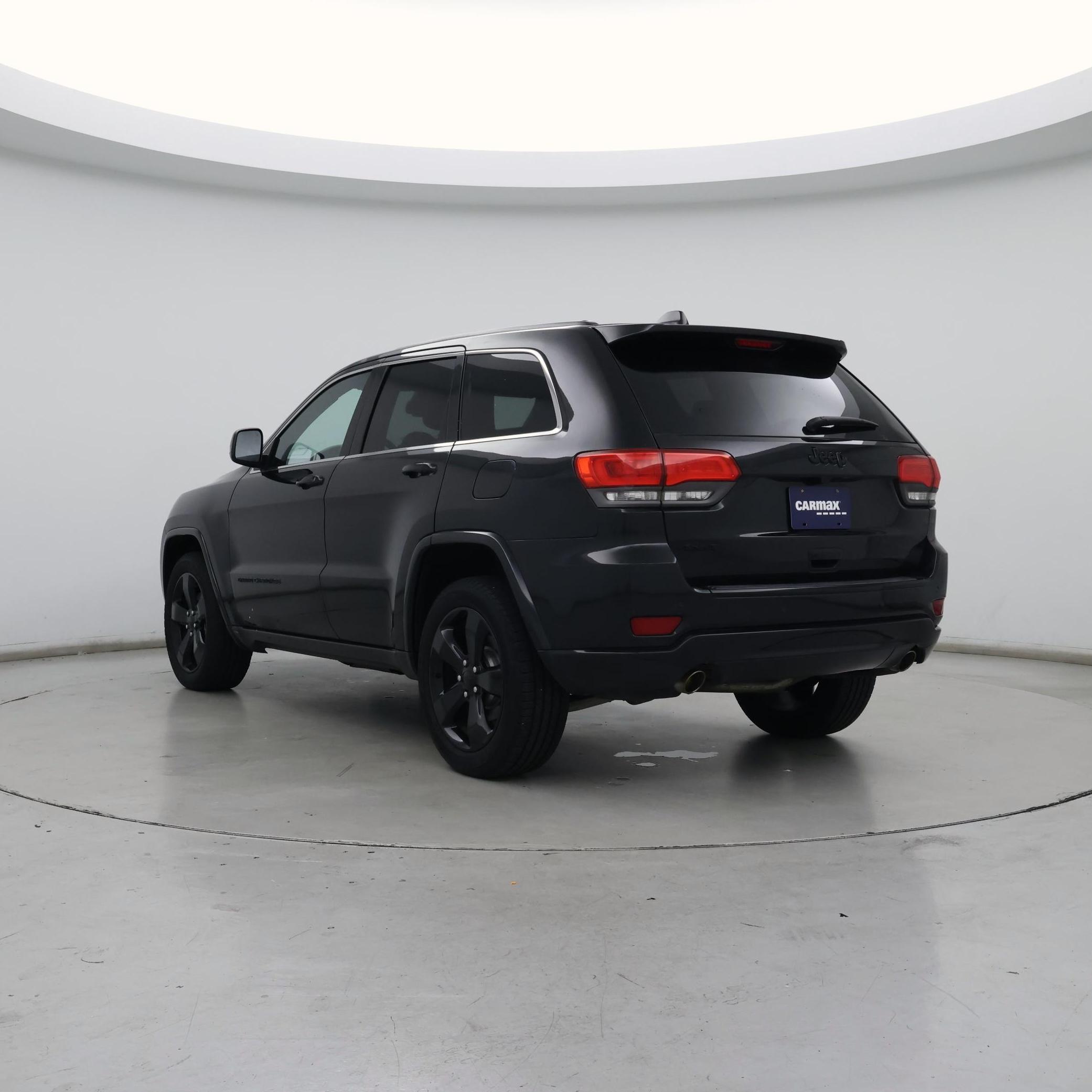 Thumbnail: 2015 Jeep Grand Cherokee - 2
