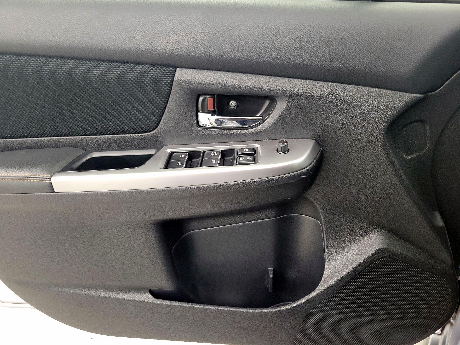 Thumbnail: 2017 Subaru Crosstrek - 12