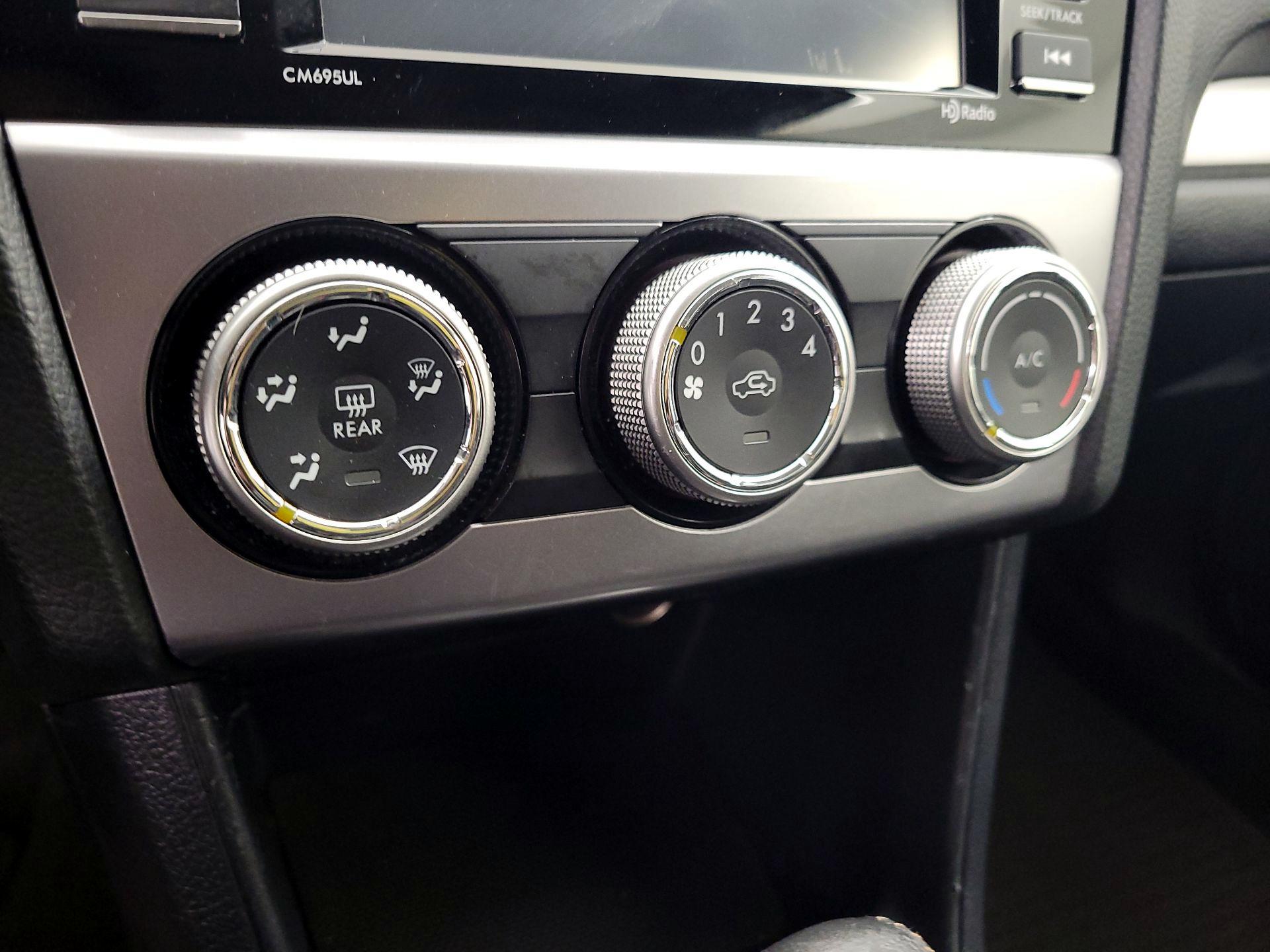 Thumbnail: 2017 Subaru Crosstrek - 16