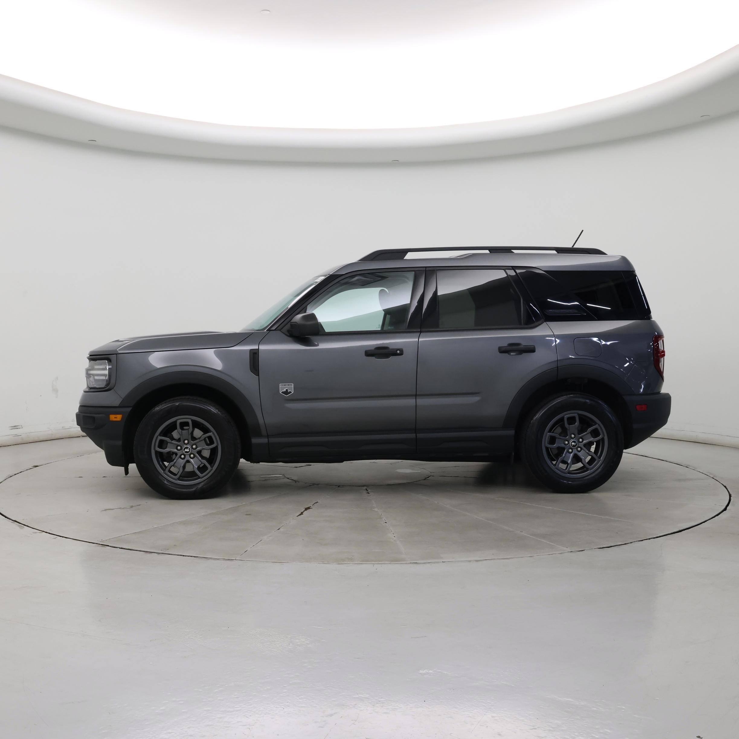 Thumbnail: 2021 Ford Bronco Sport - 3