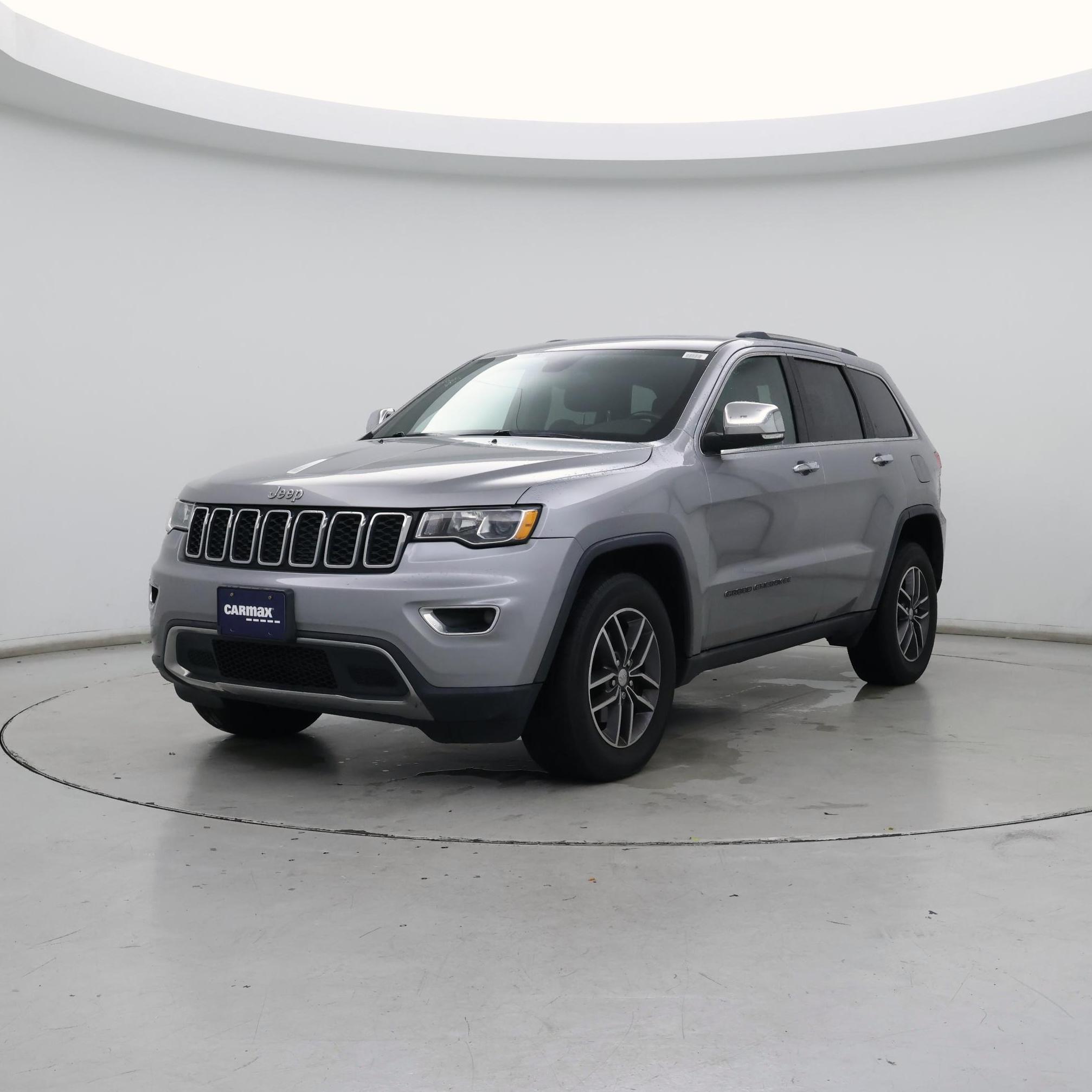 Thumbnail: 2017 Jeep Grand Cherokee - 4