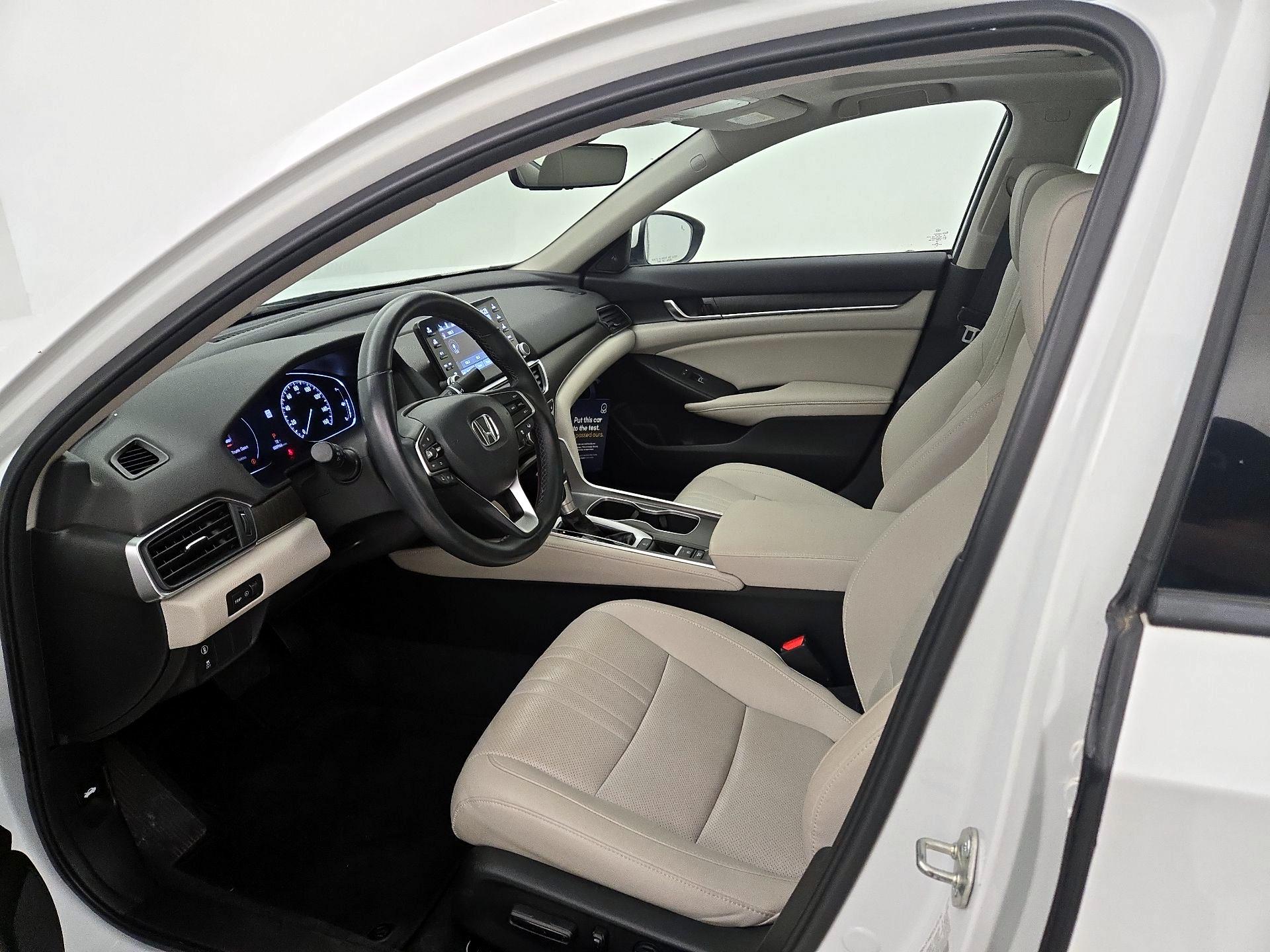 Thumbnail: 2020 Honda Accord - 11